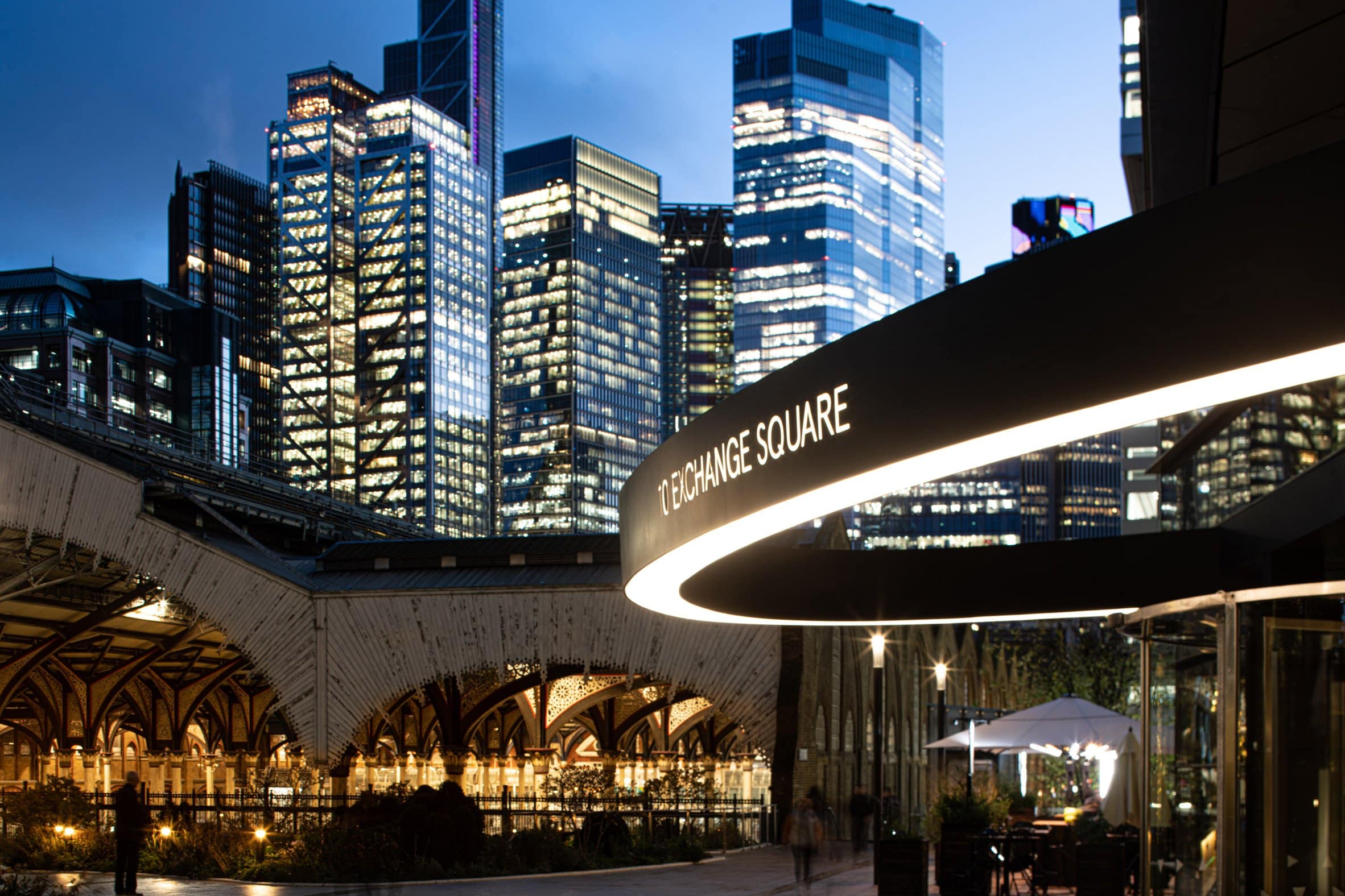 Side entrance to 10 Exchange Square