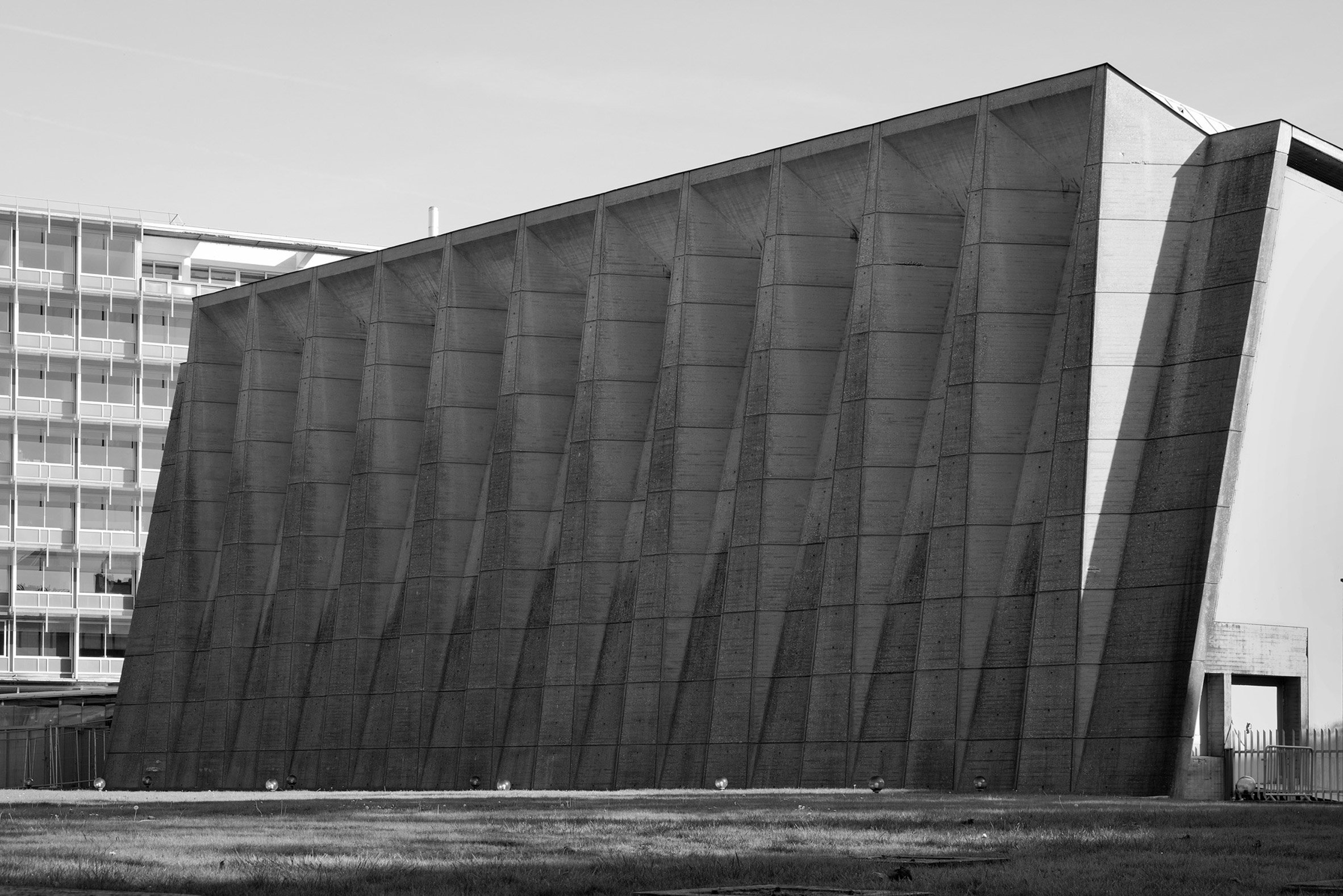 Black and white photo of the brutalist UNESCO Conference Hall