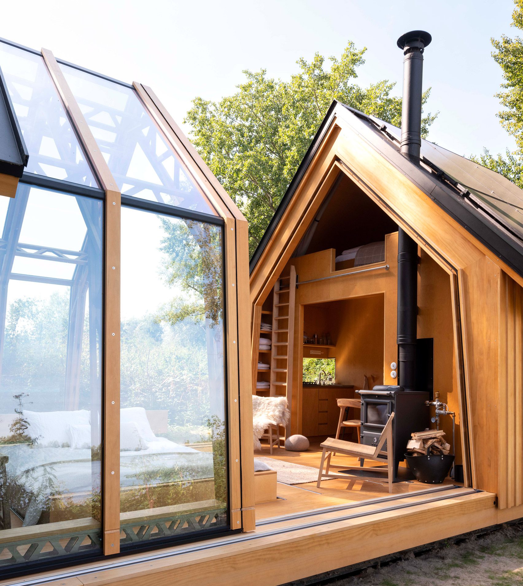 Exterior of Cabin Anna in the Netherlands by Caspar Schols