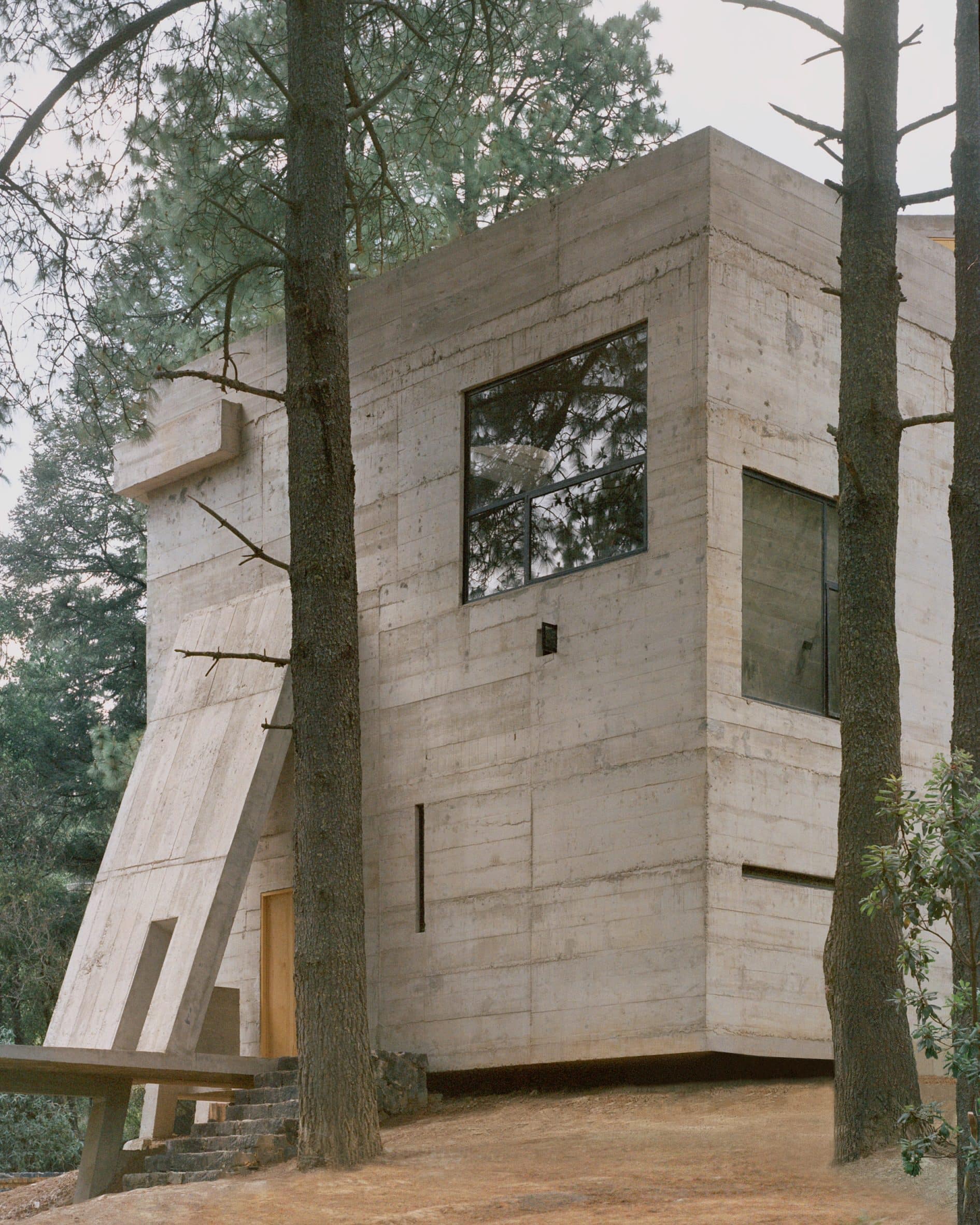 Angled wall protruding off Casa Alferez by Ludwig Godefroy