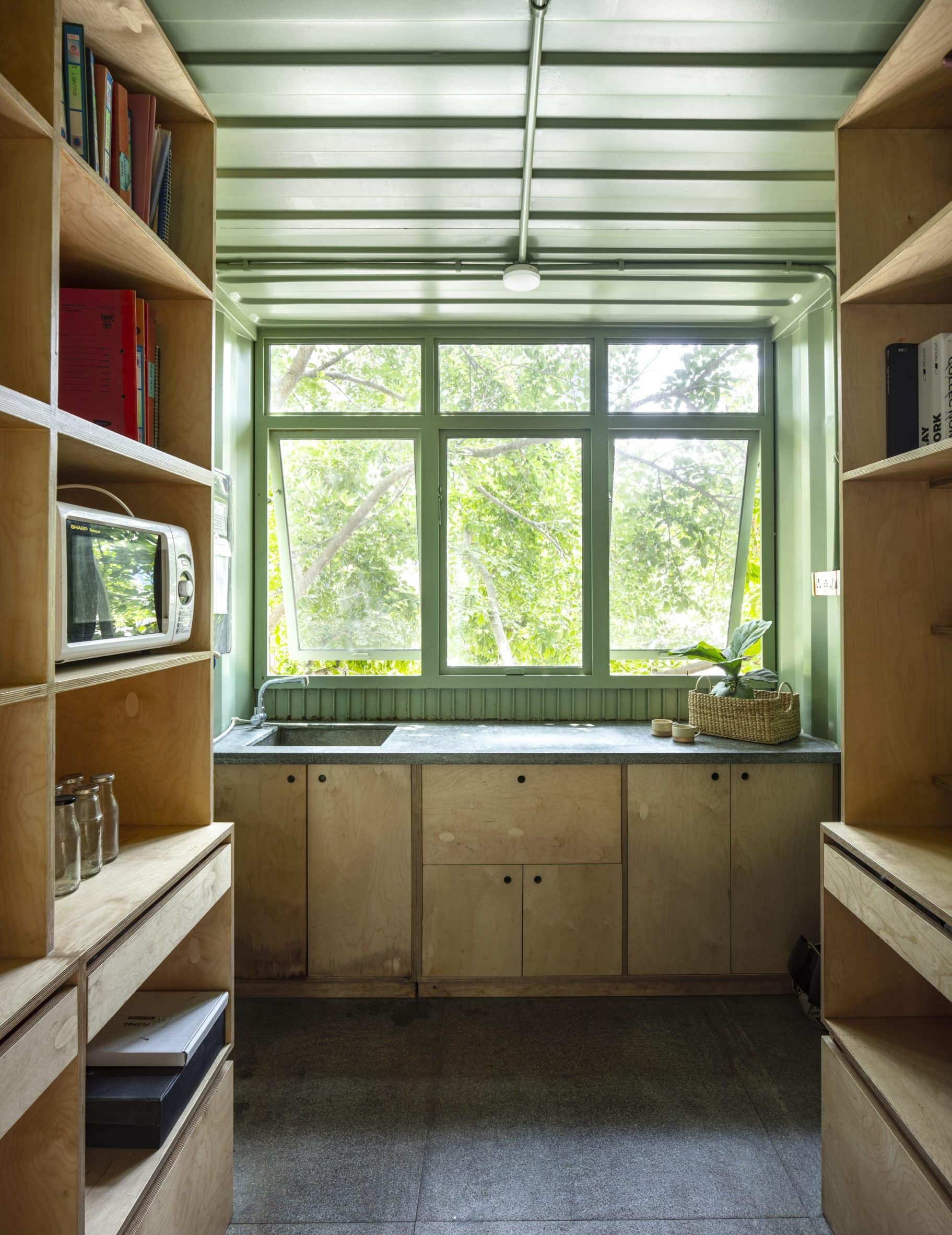 Photo of a kitchen by Taliesyn
