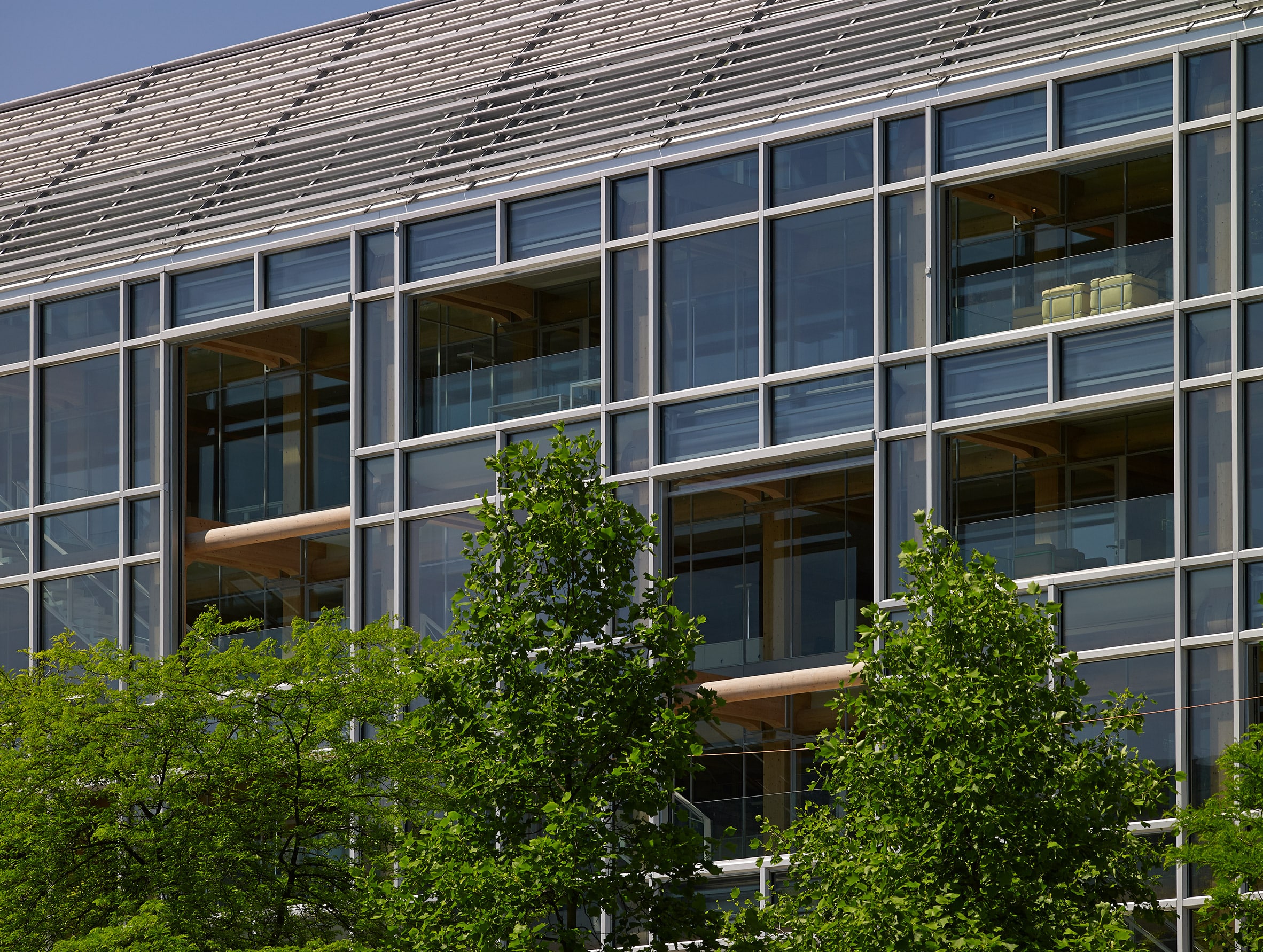 Exterior shot of Tamedia Office Building