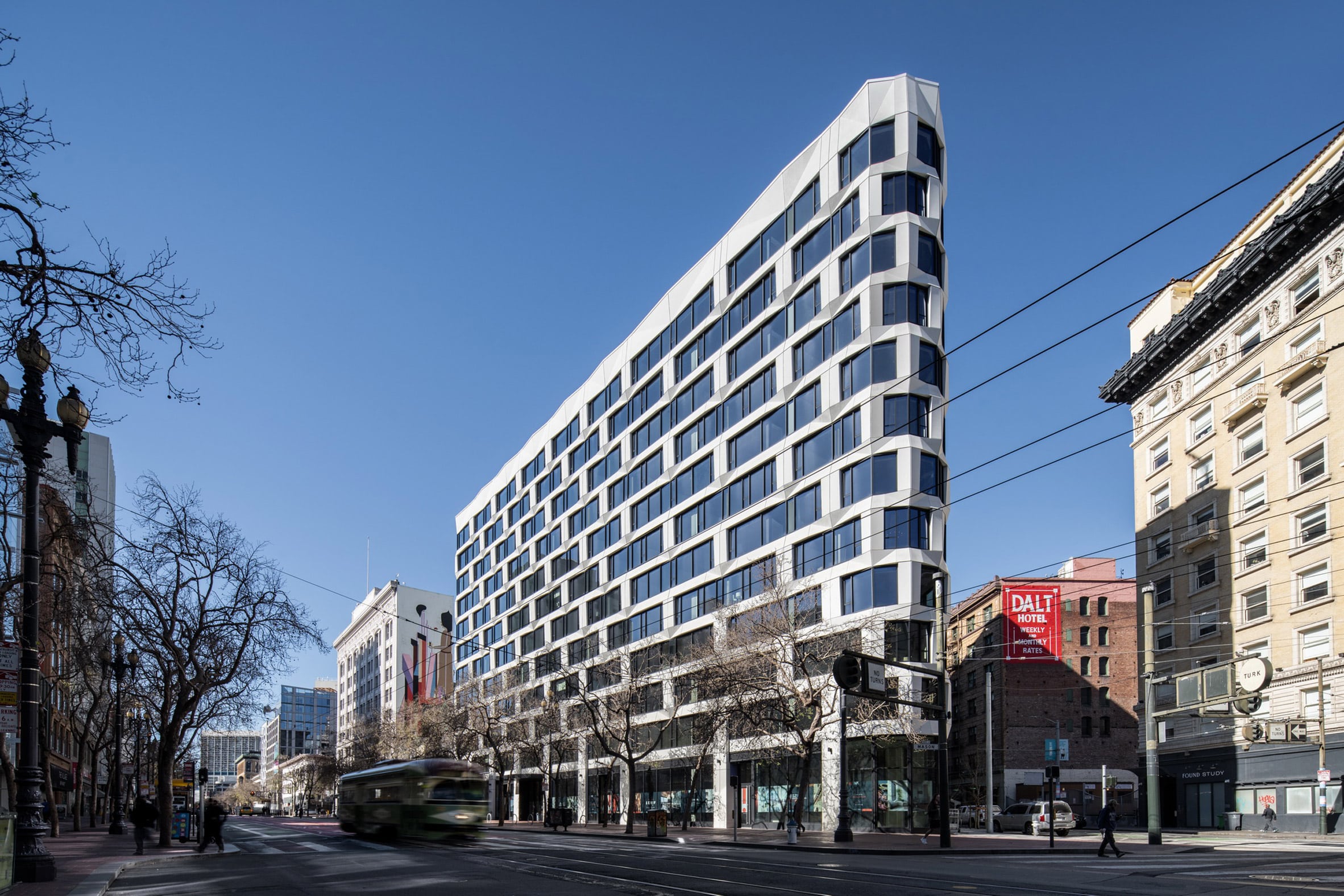 Sculptural building on oddly shaped site in San Francisco, California