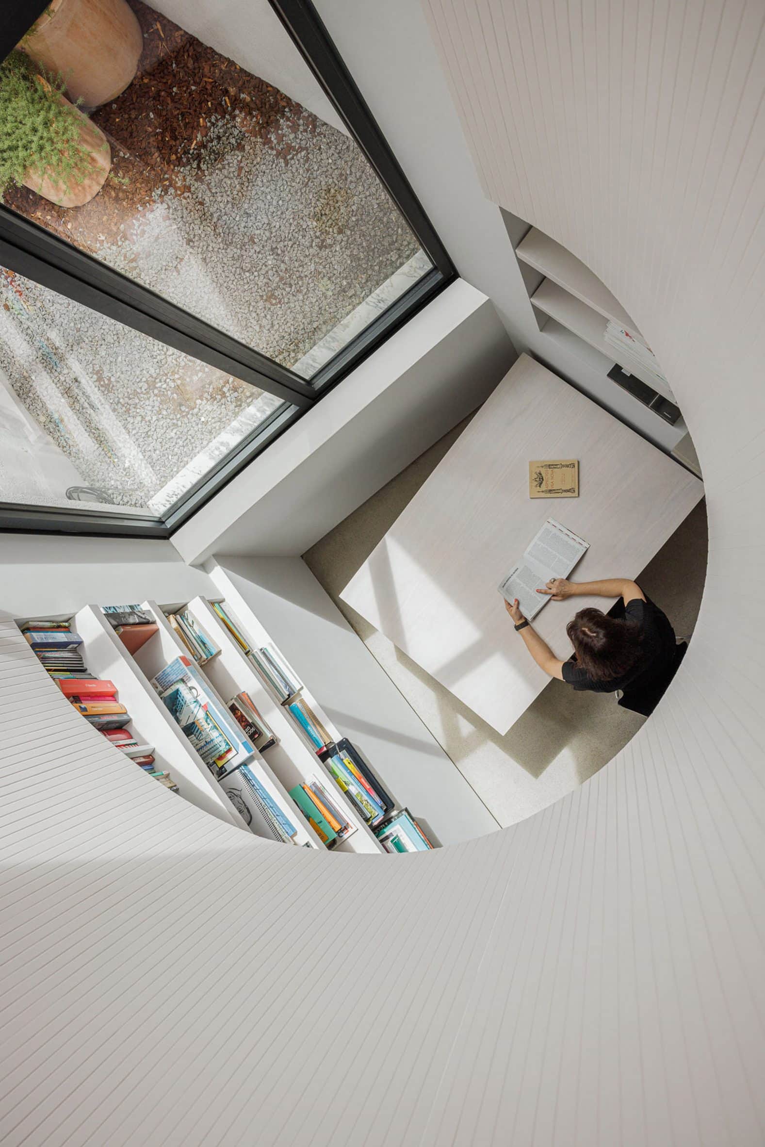 Photo of the studio at Casa Vertical