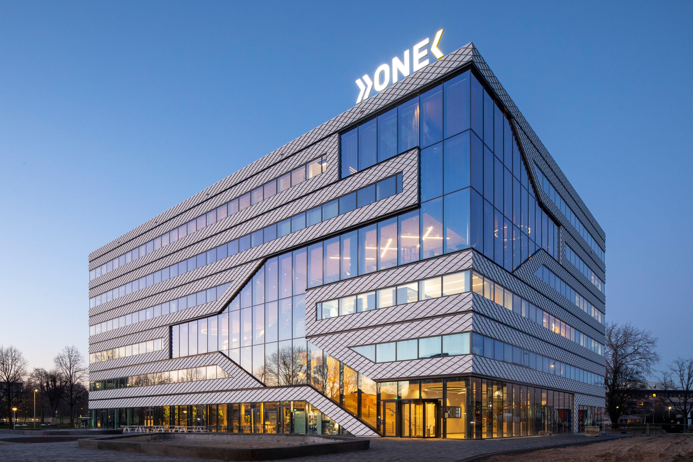 Exterior of the Matrix One six-storey glazed office building by MVRDV