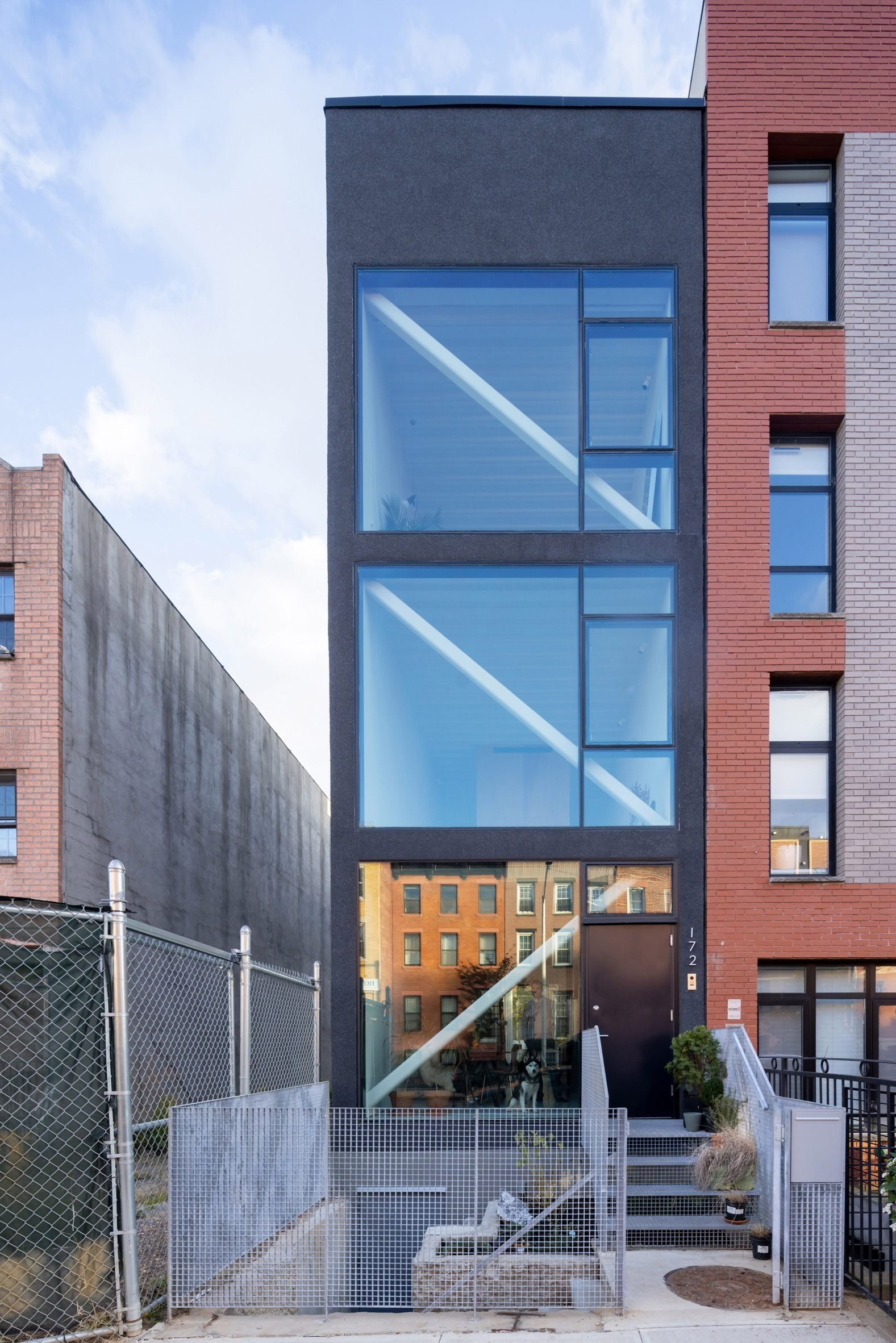 Brooklyn house on a narrow parcel 