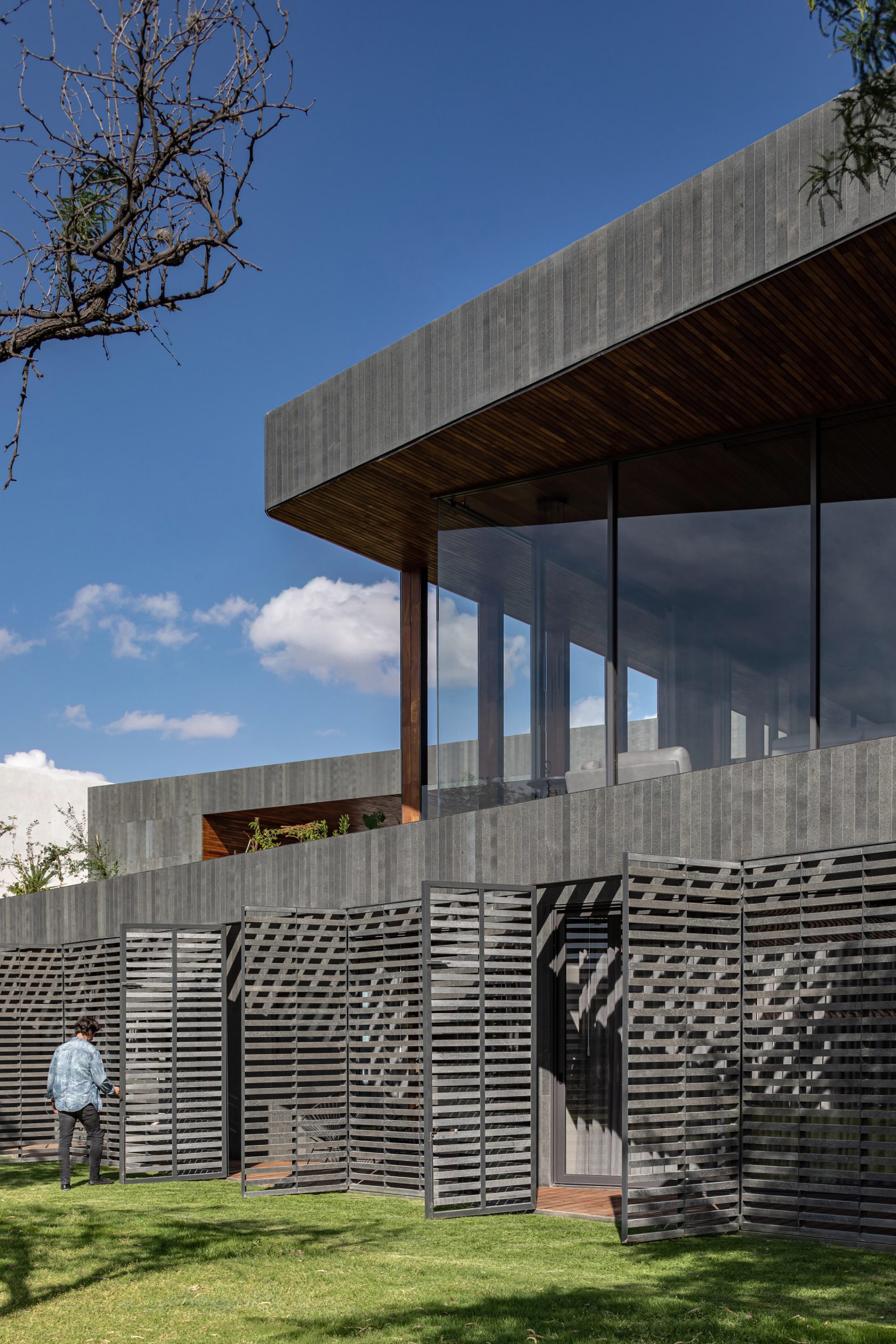 Movable shutters made from basalt