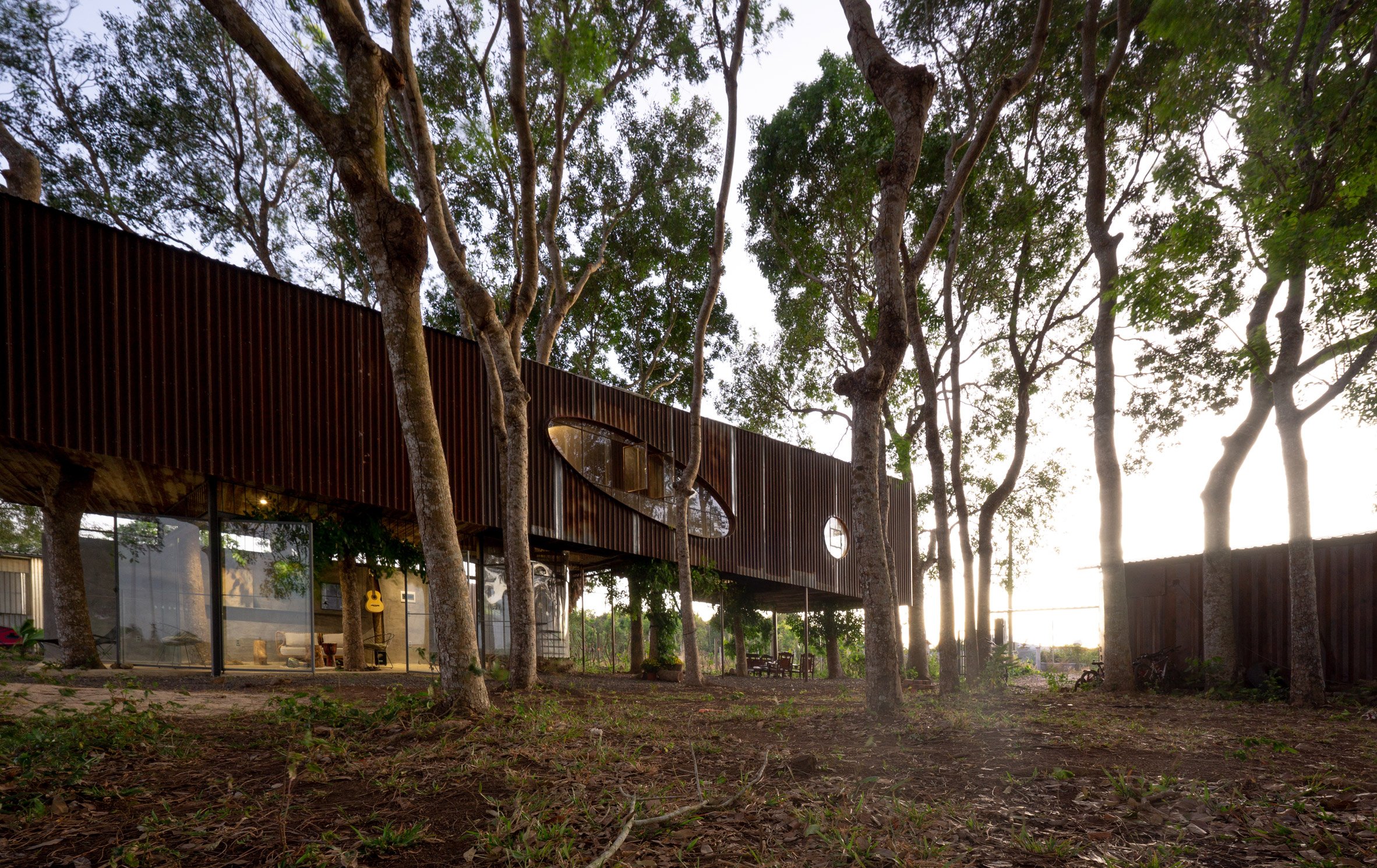 Exterior of house in Vietnam by H2