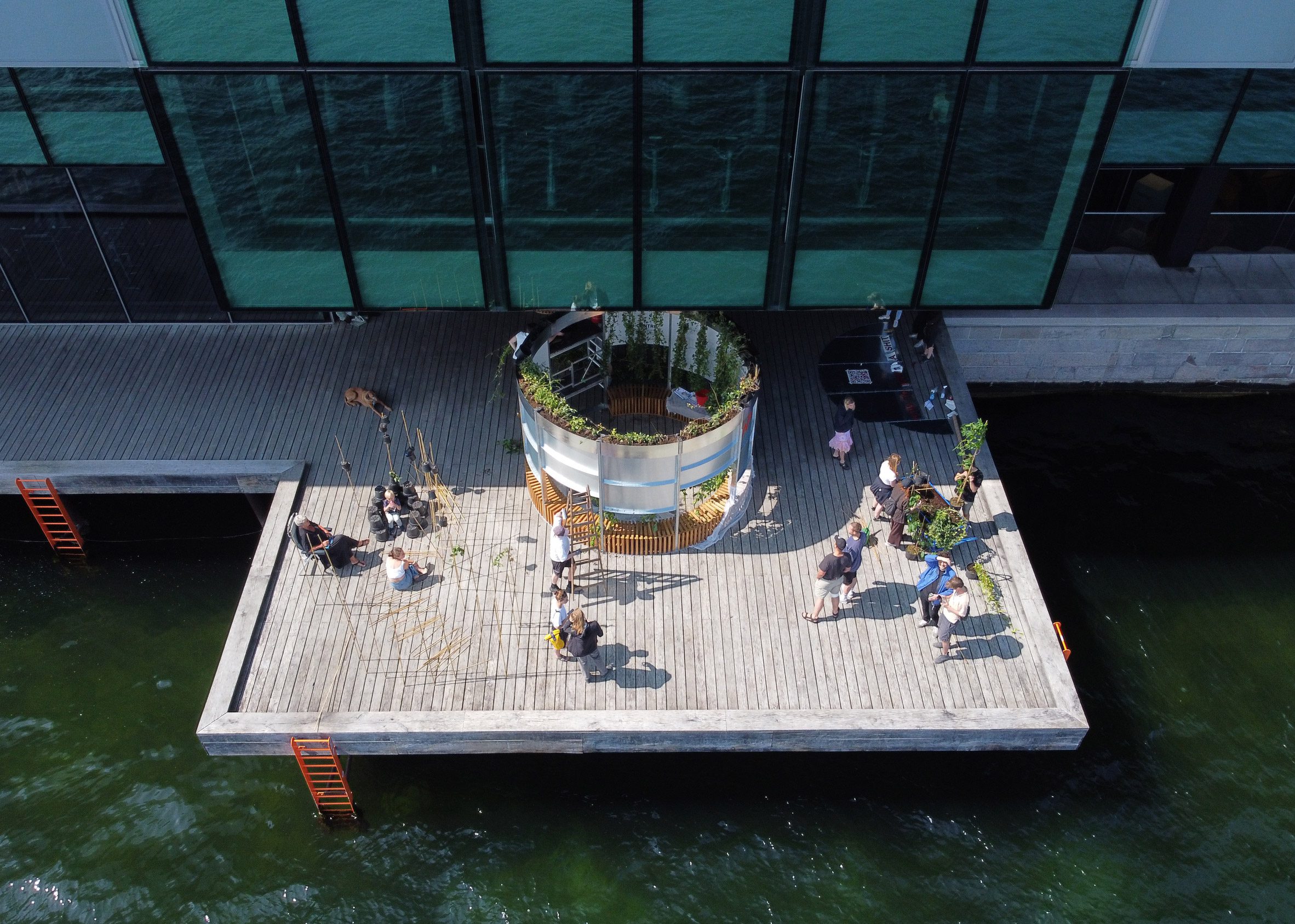 SDG Pavilions: Bio-Center
