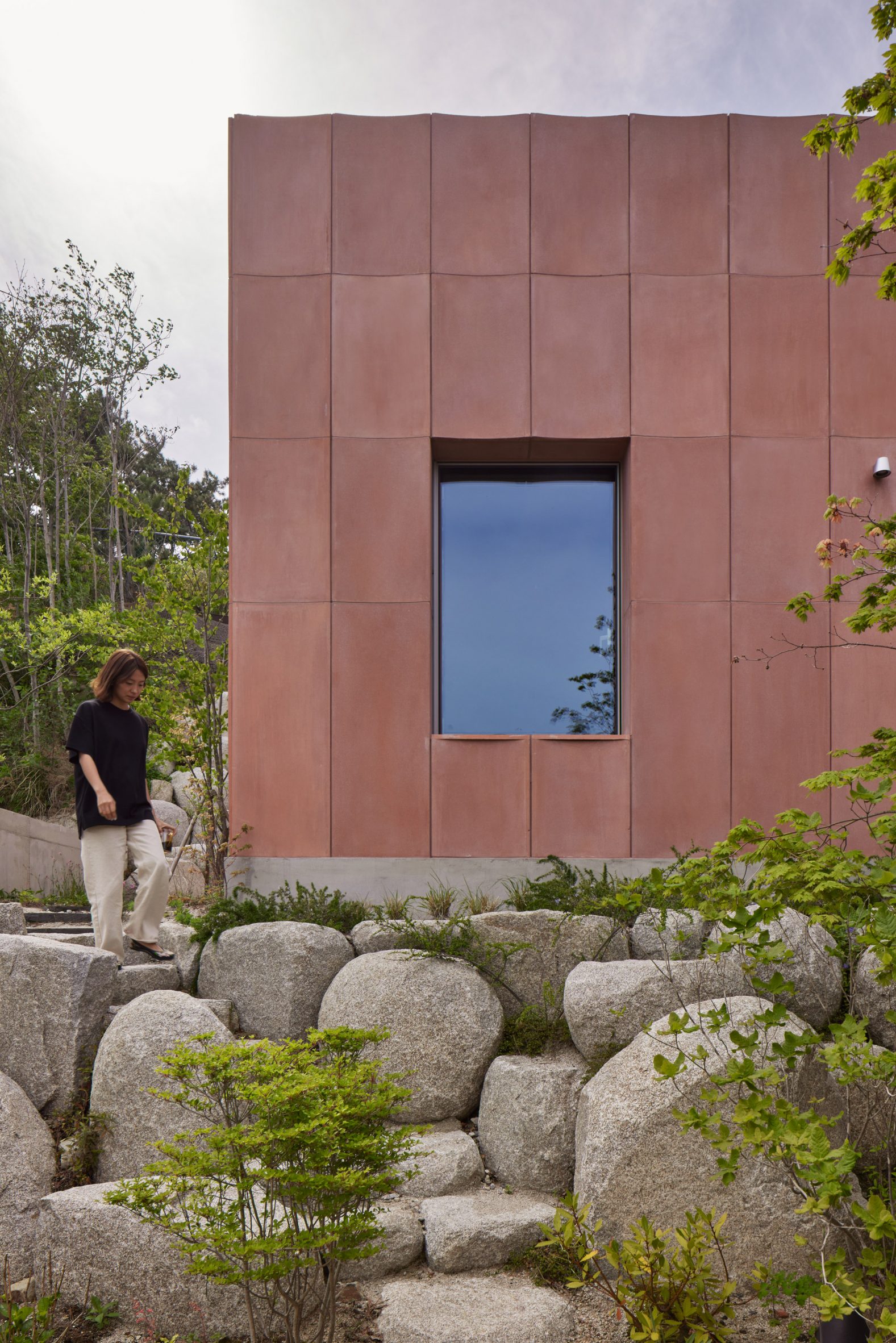 Image of Seosaeng House by Studio Weave