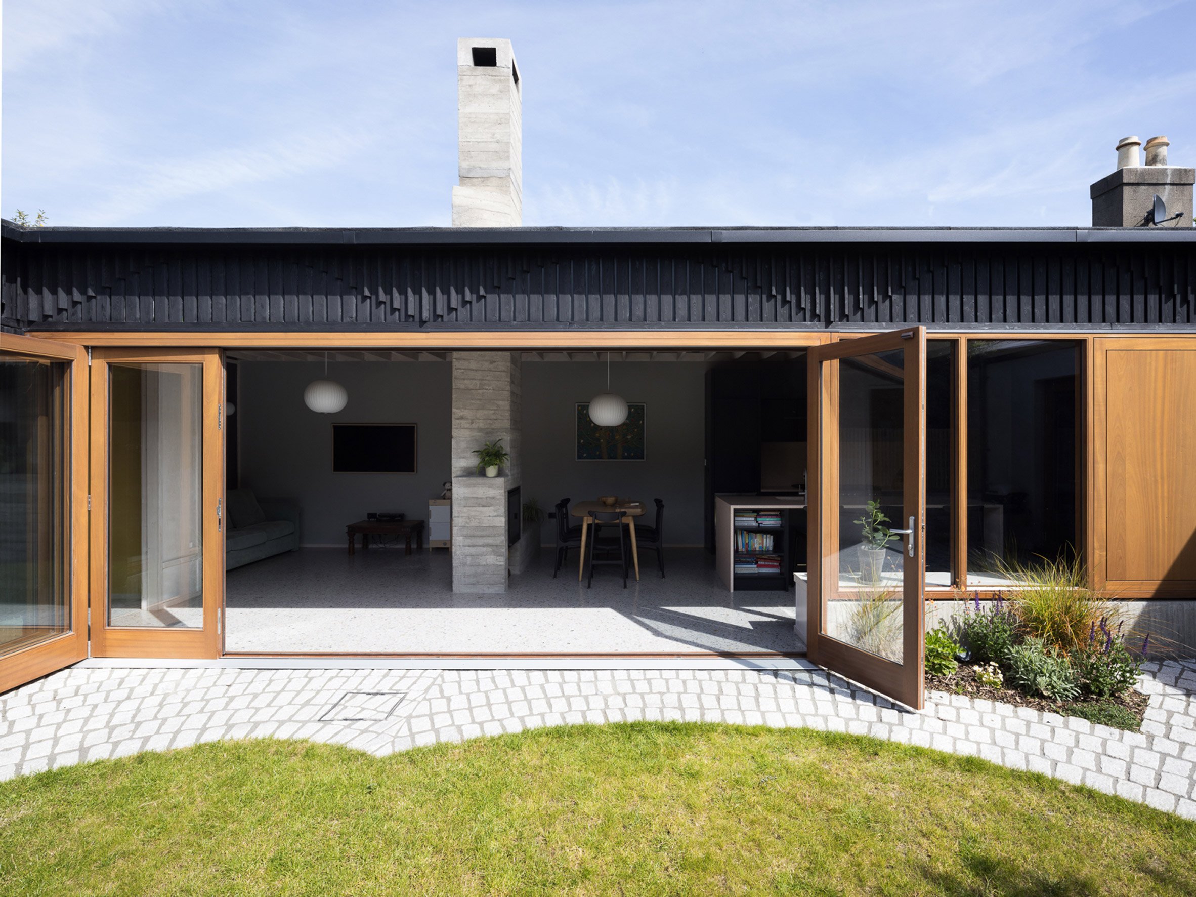 Exterior of Vavasour House