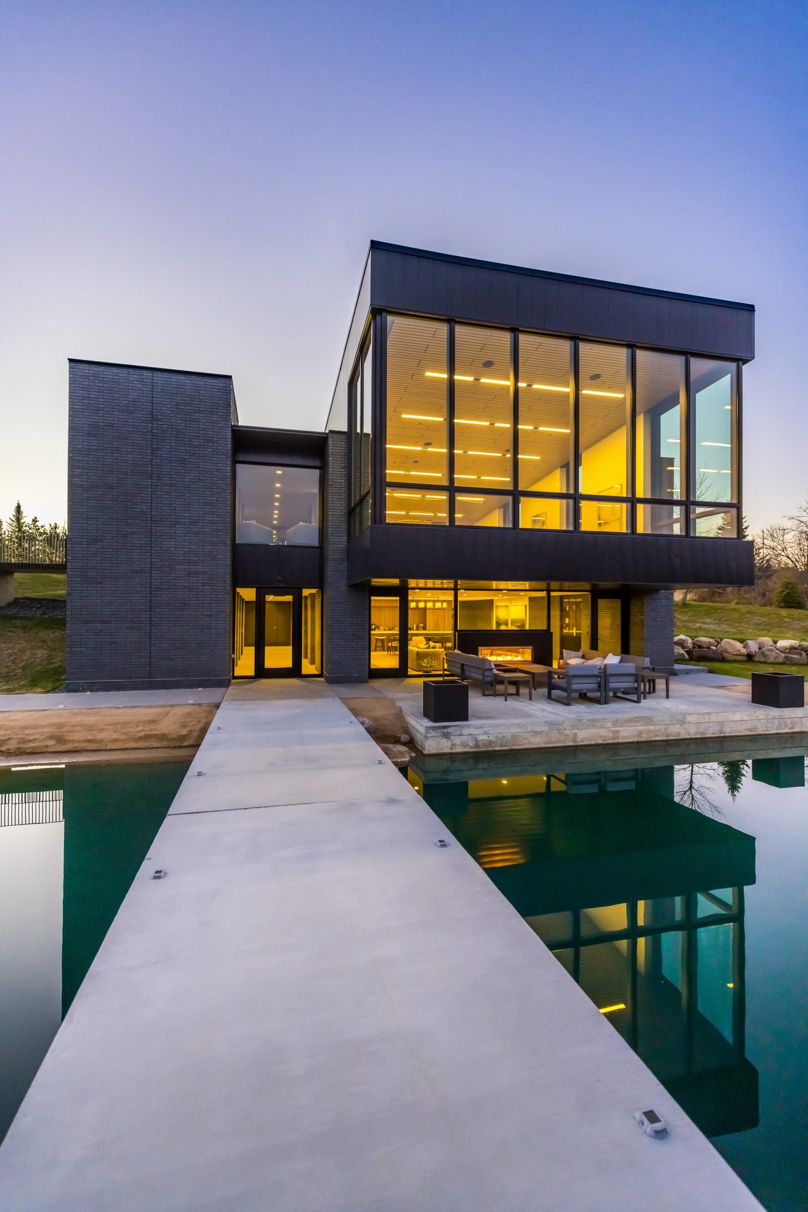 Exterior of Tree Huis conference centre by Substance Architecture