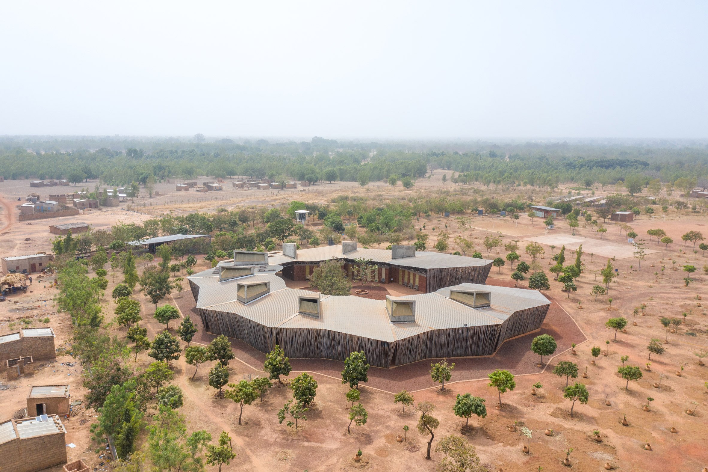 Photo of a building designed by Diébédo Francis Kéré