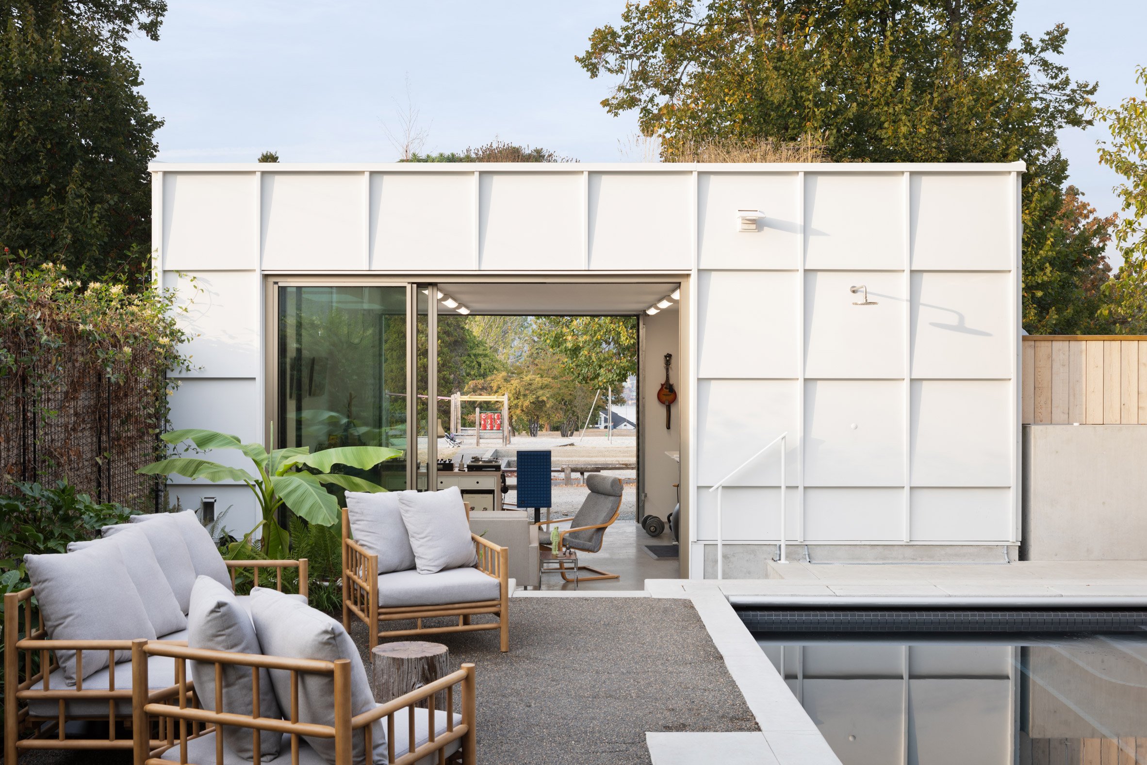 Fibre-cement square-shaped panels
