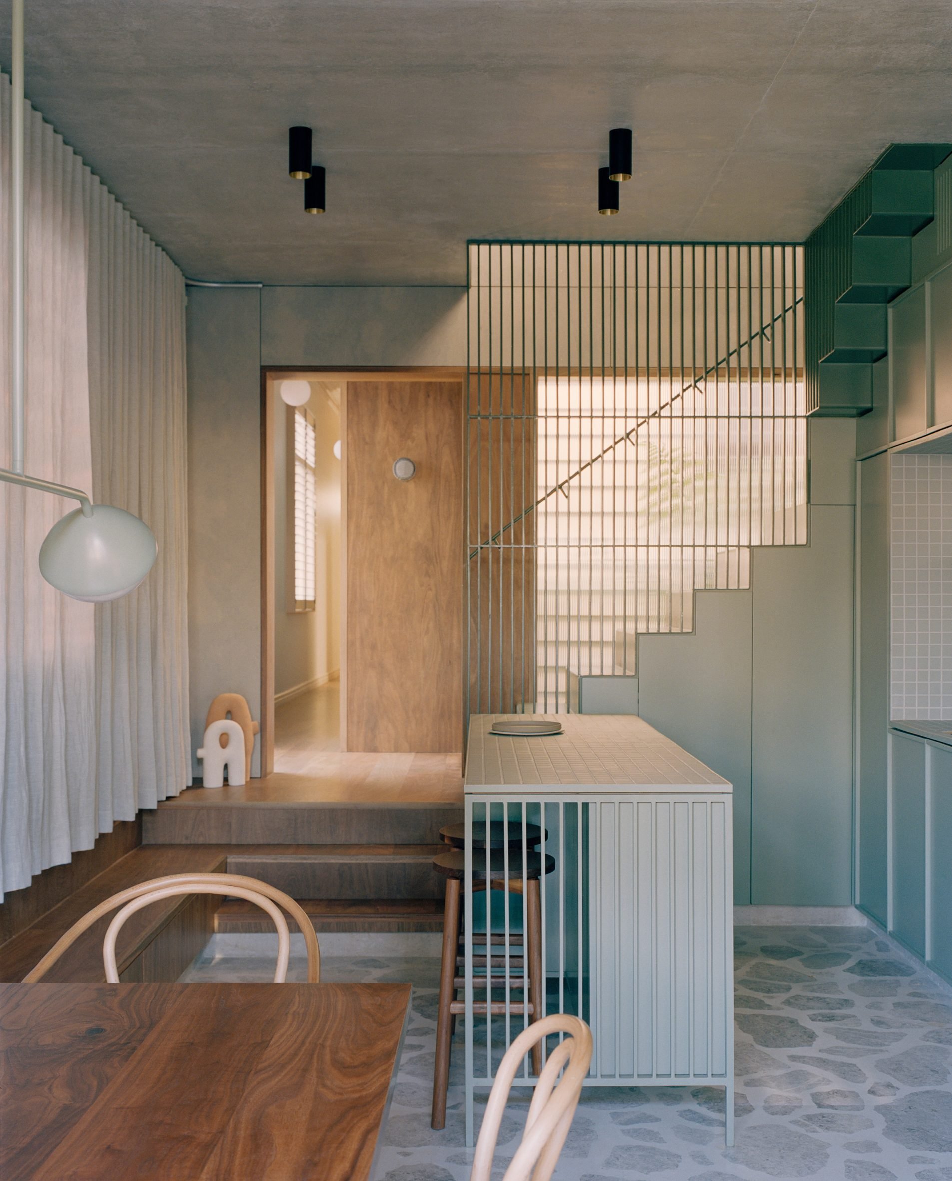 Open-plan kitchen and dining room