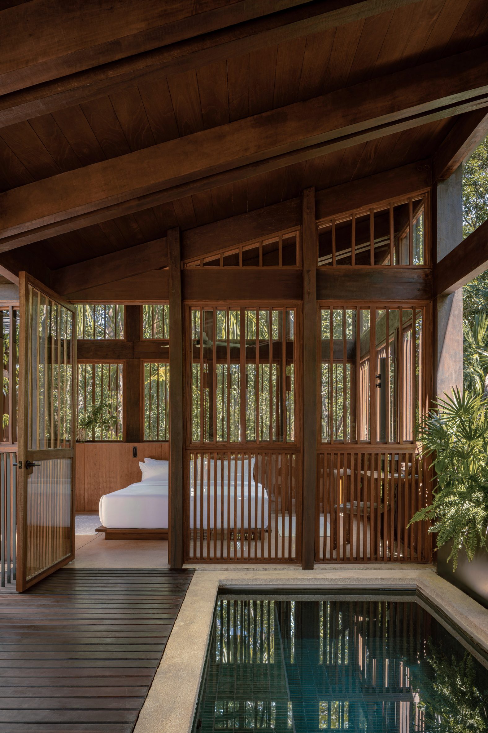 A treehouse room with a pool