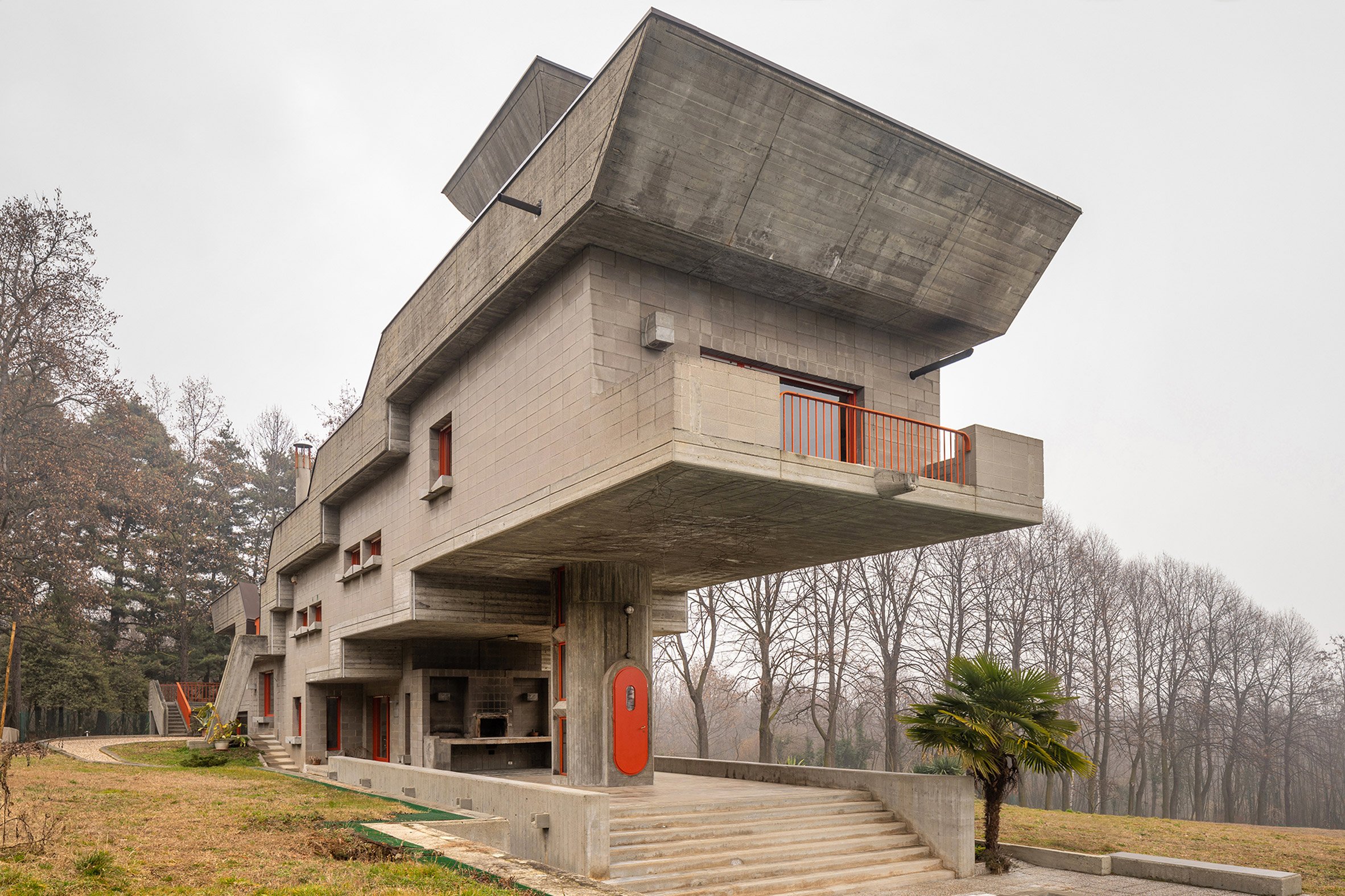 Brutalist Villa Gontero