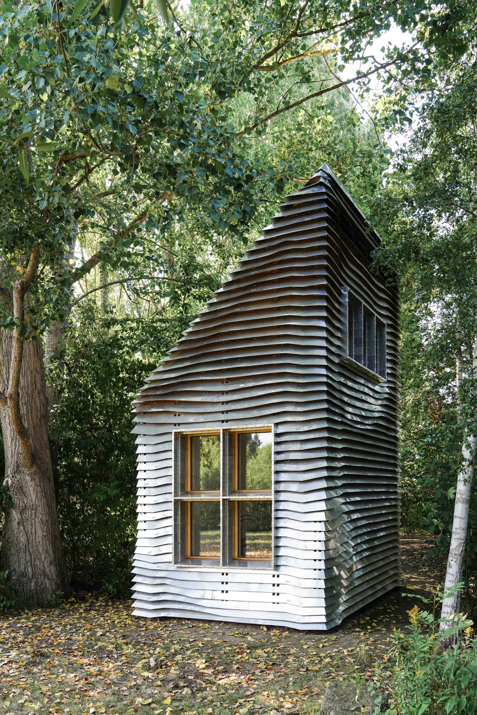 Exterior of Digital House in Germany by Julian Krüger and Benjamin Kemper
