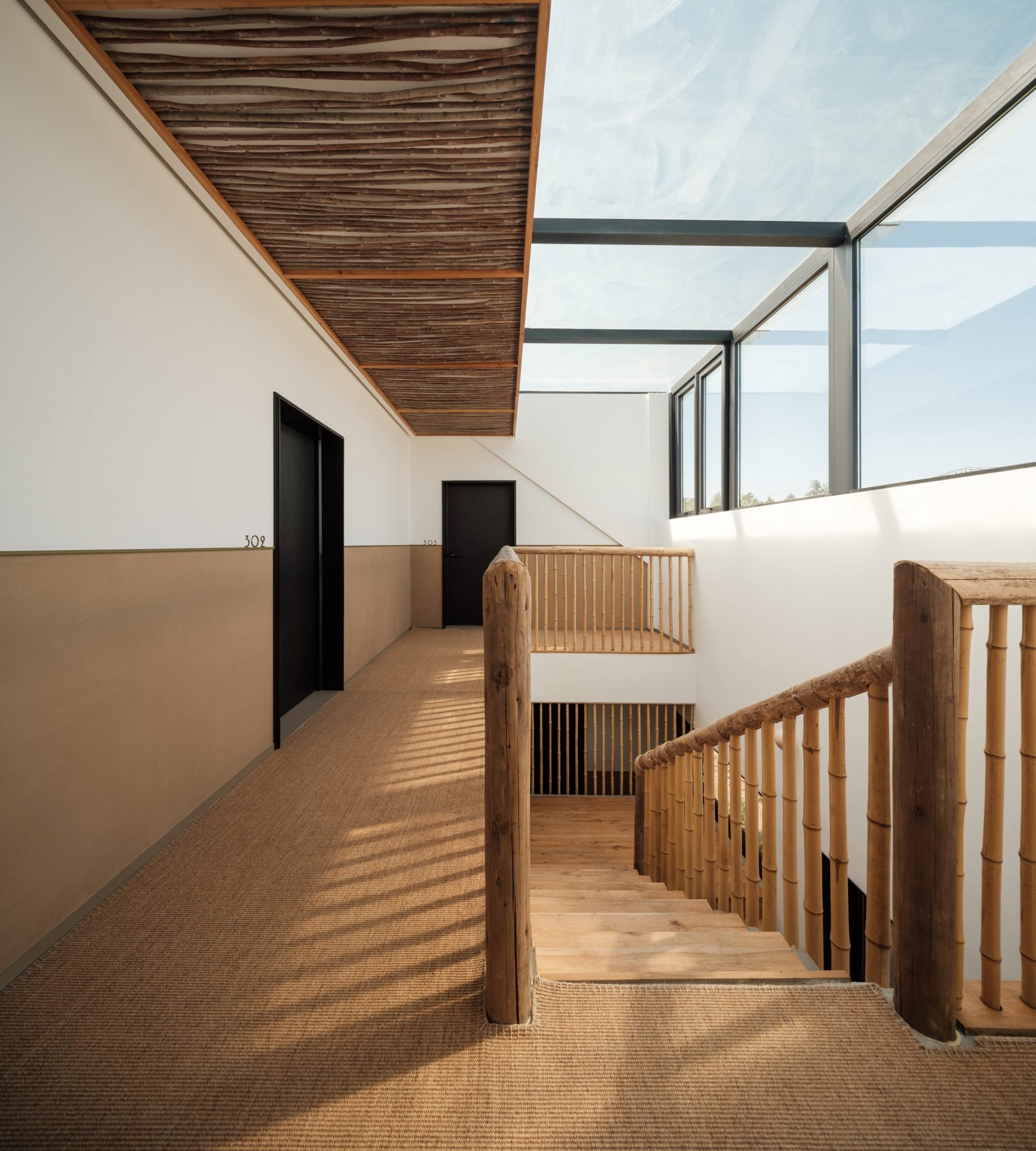 Staircase with glass top