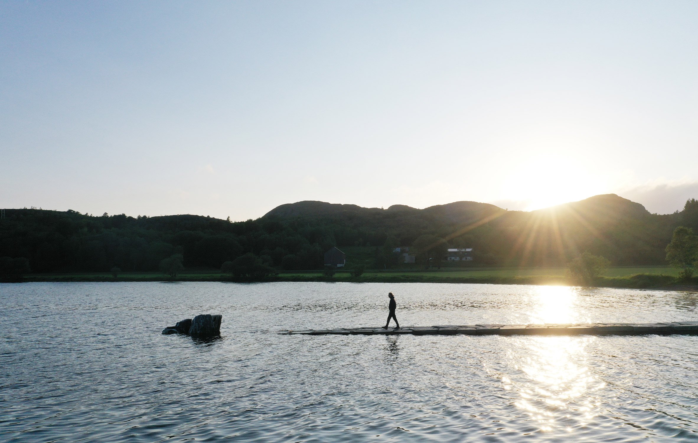 Person walking on Sundshopen jetty