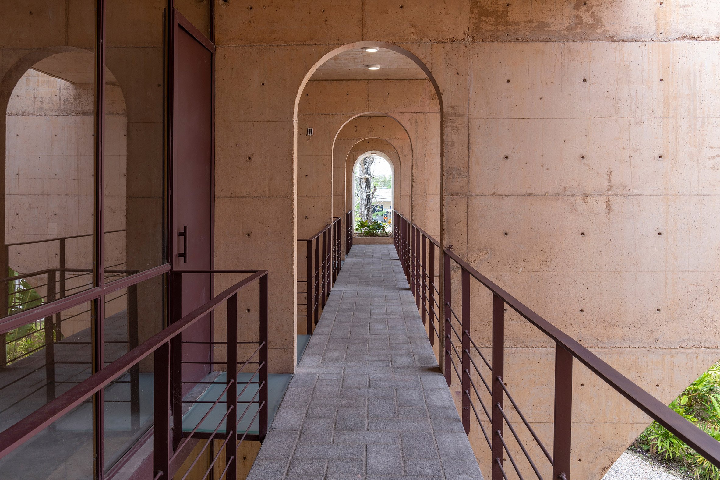 Floating walkway 