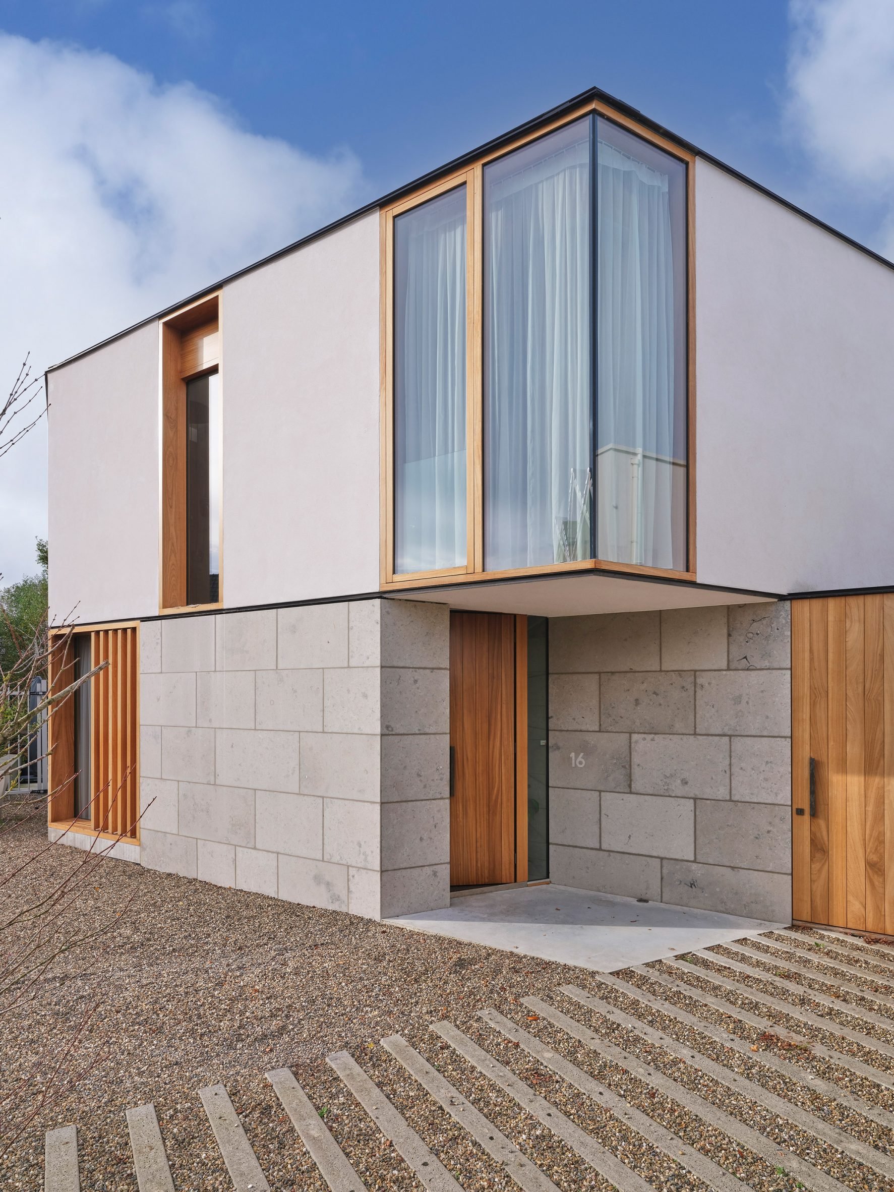 Front of Edge House by Studio Prototype