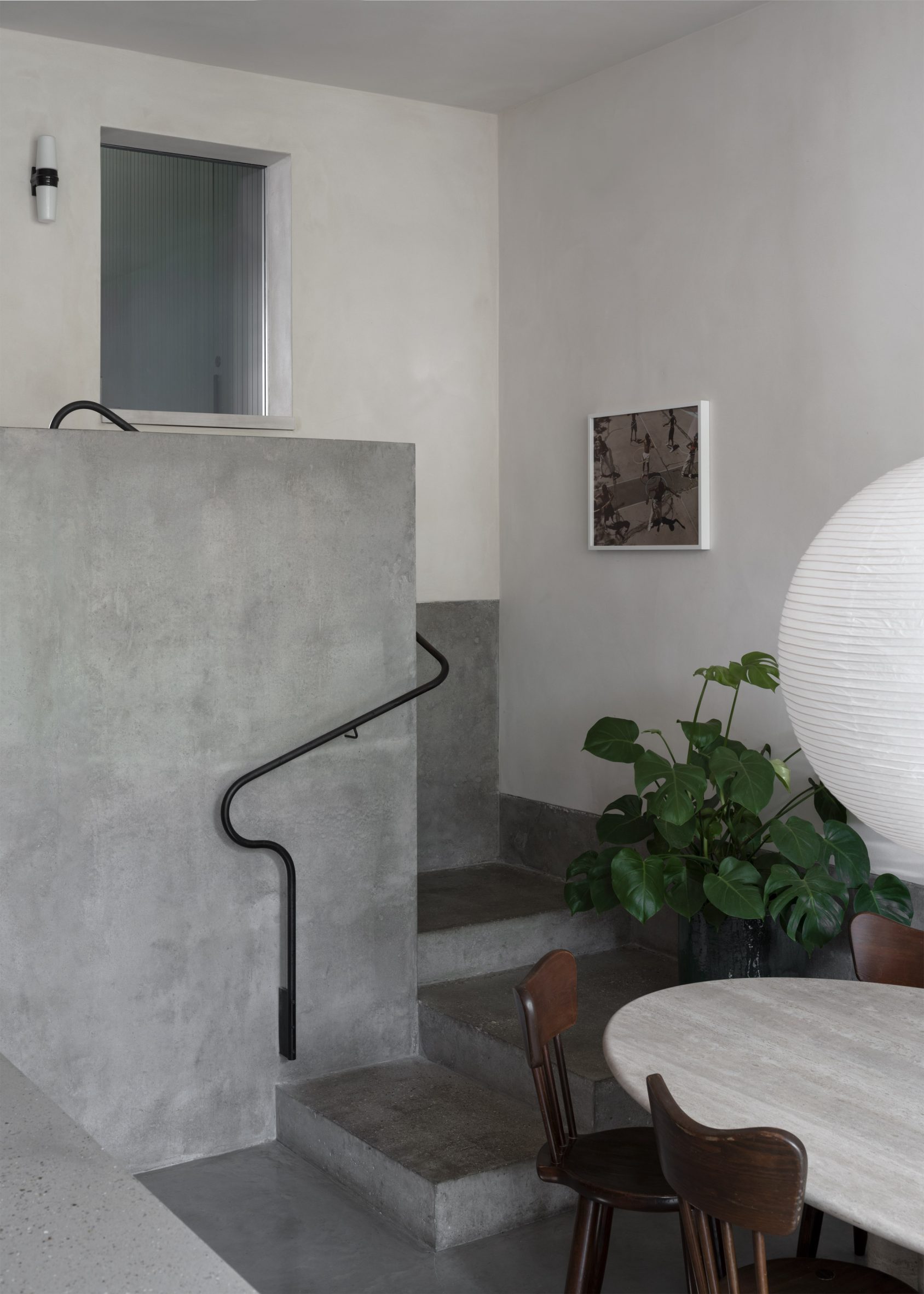 Concrete and lime-rendered walls at the Brutalist Chelsea townhouse by Pricegore