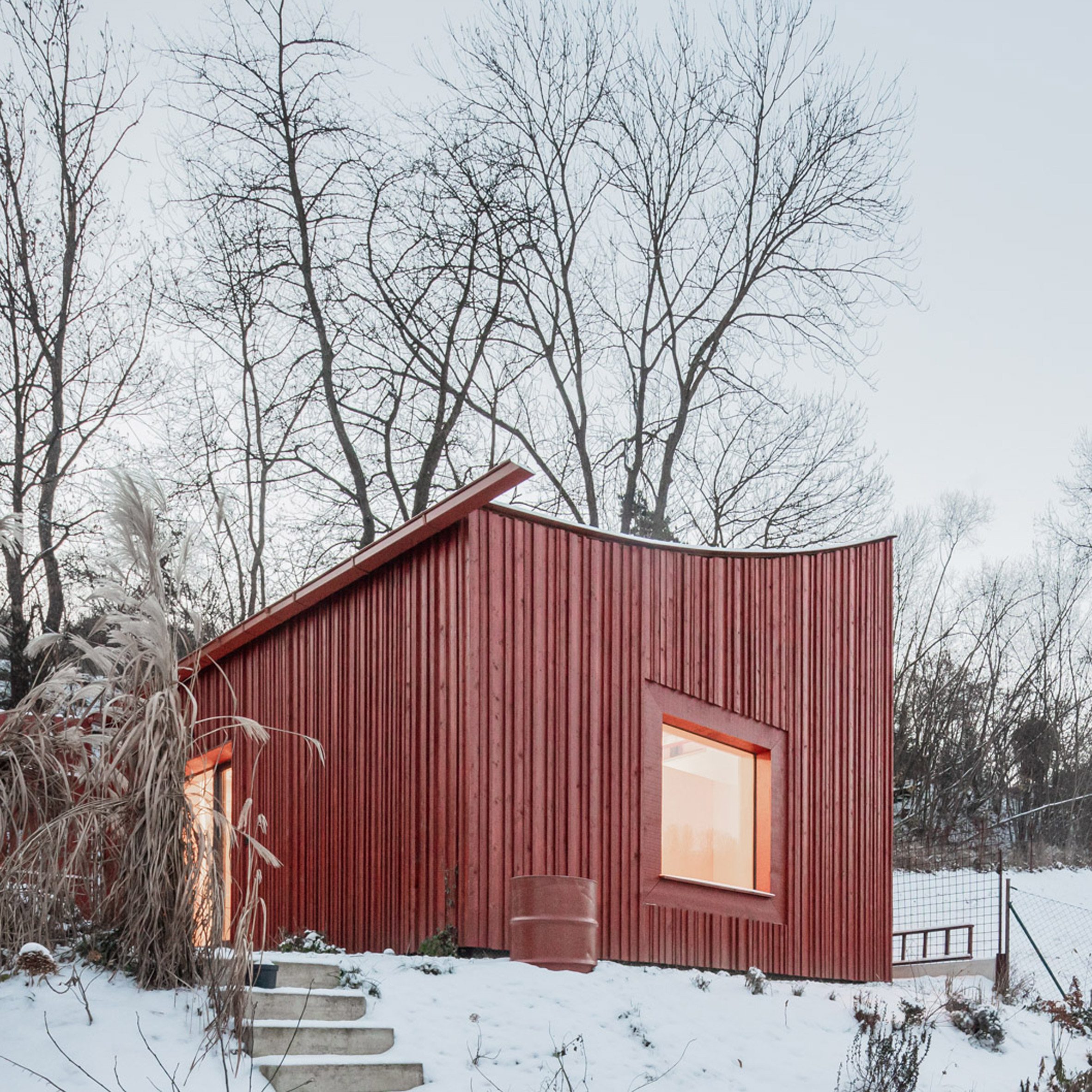 Cabin Above the Town by Byro Architekti