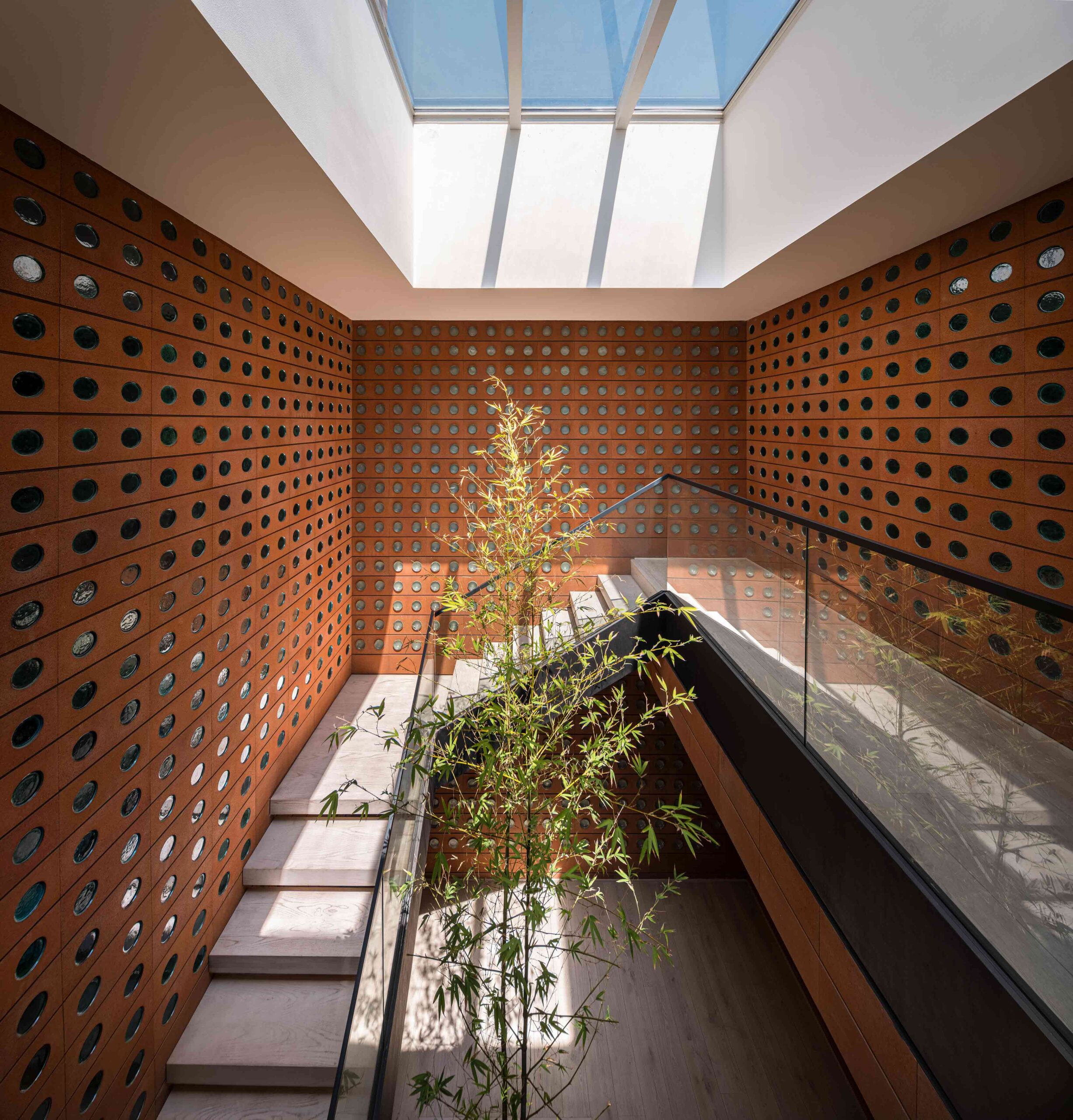 Kohan Ceram Central Office Building by Hooba Design
