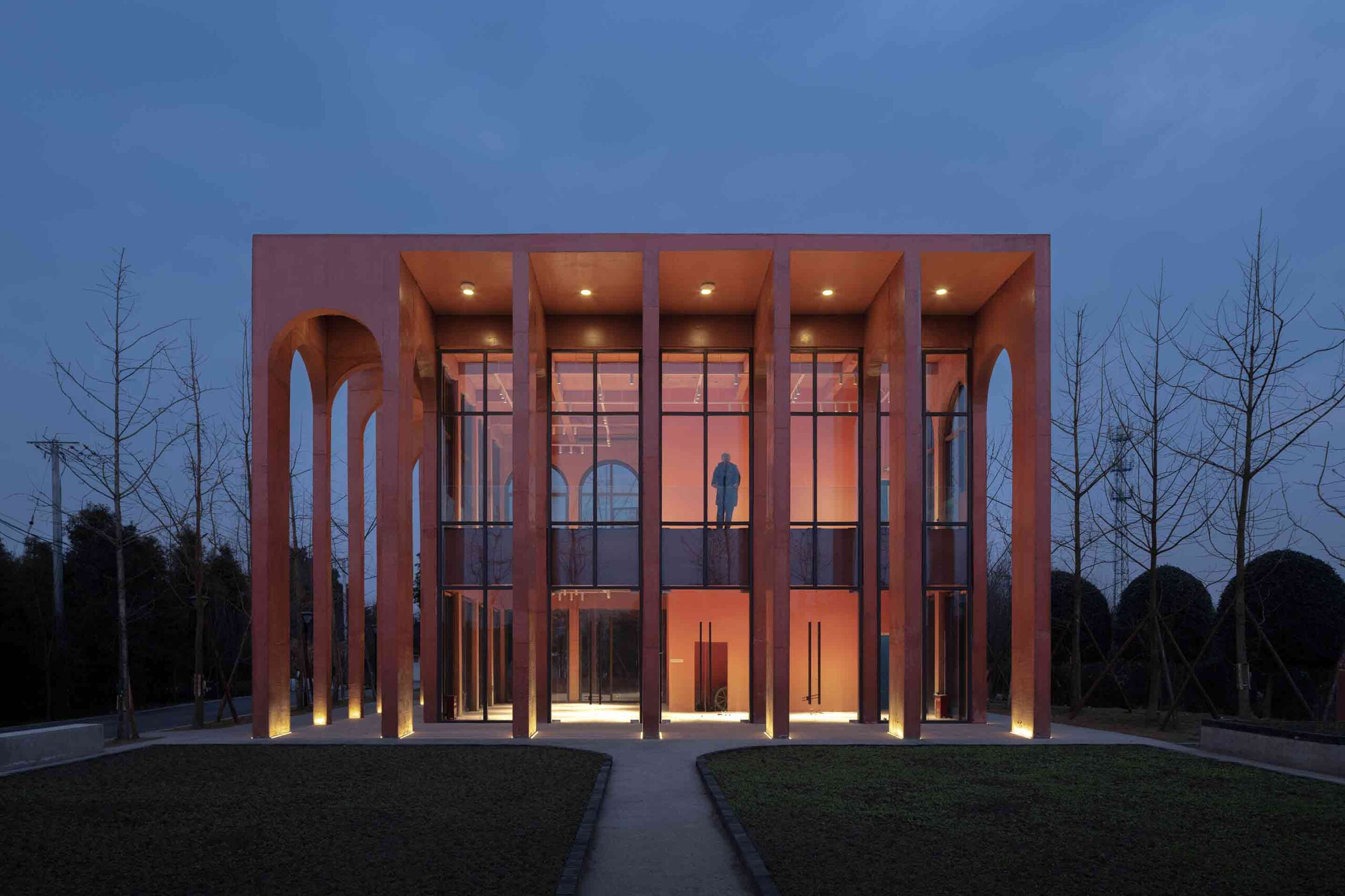Minjiang Courier Center by MUDA-Architects