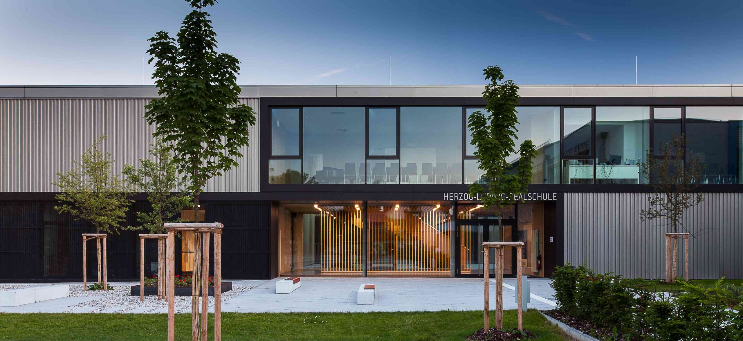 HLR Secondary School by ROBERT MAIER ARCHITEKTEN