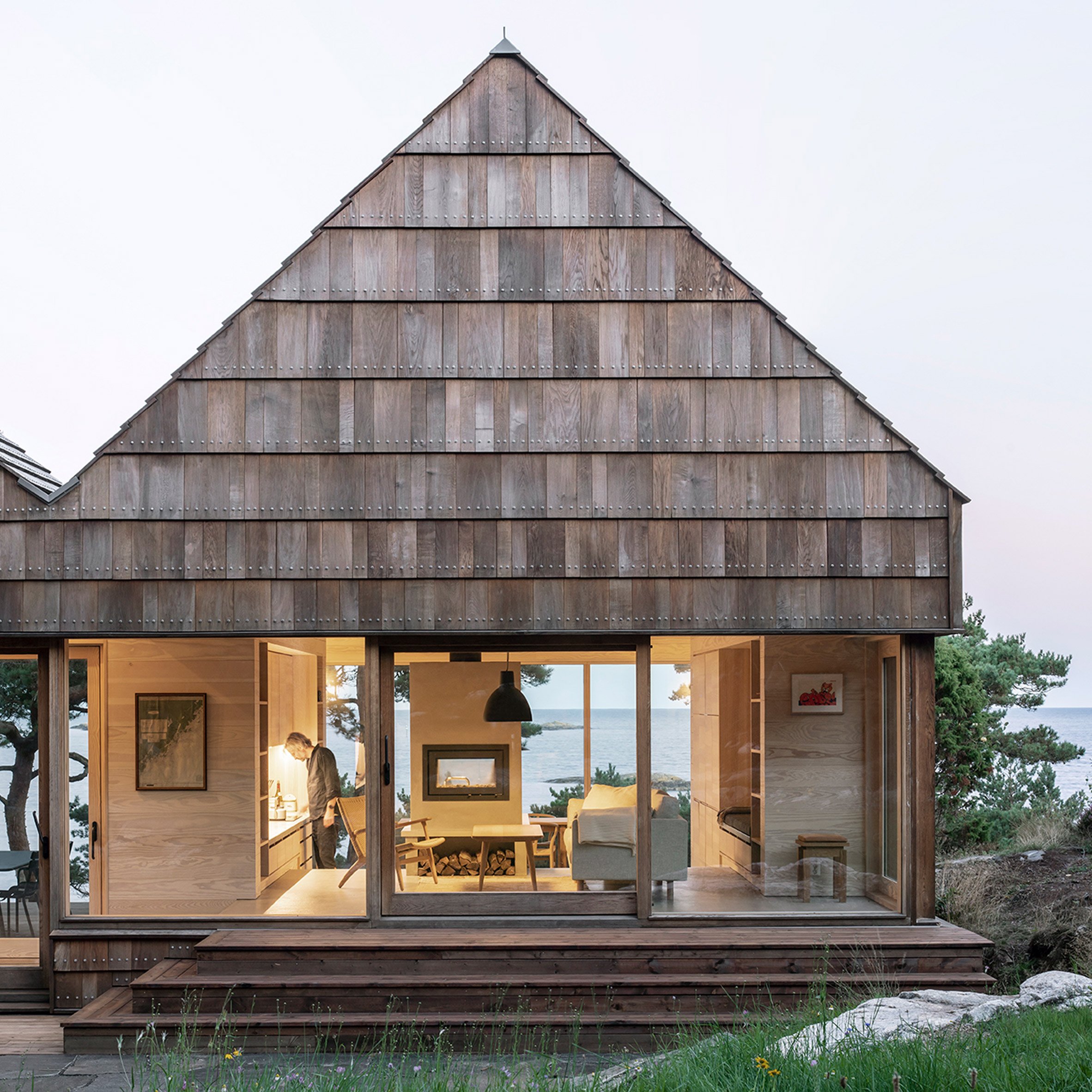 Saltviga House by Kolman Boye Architects