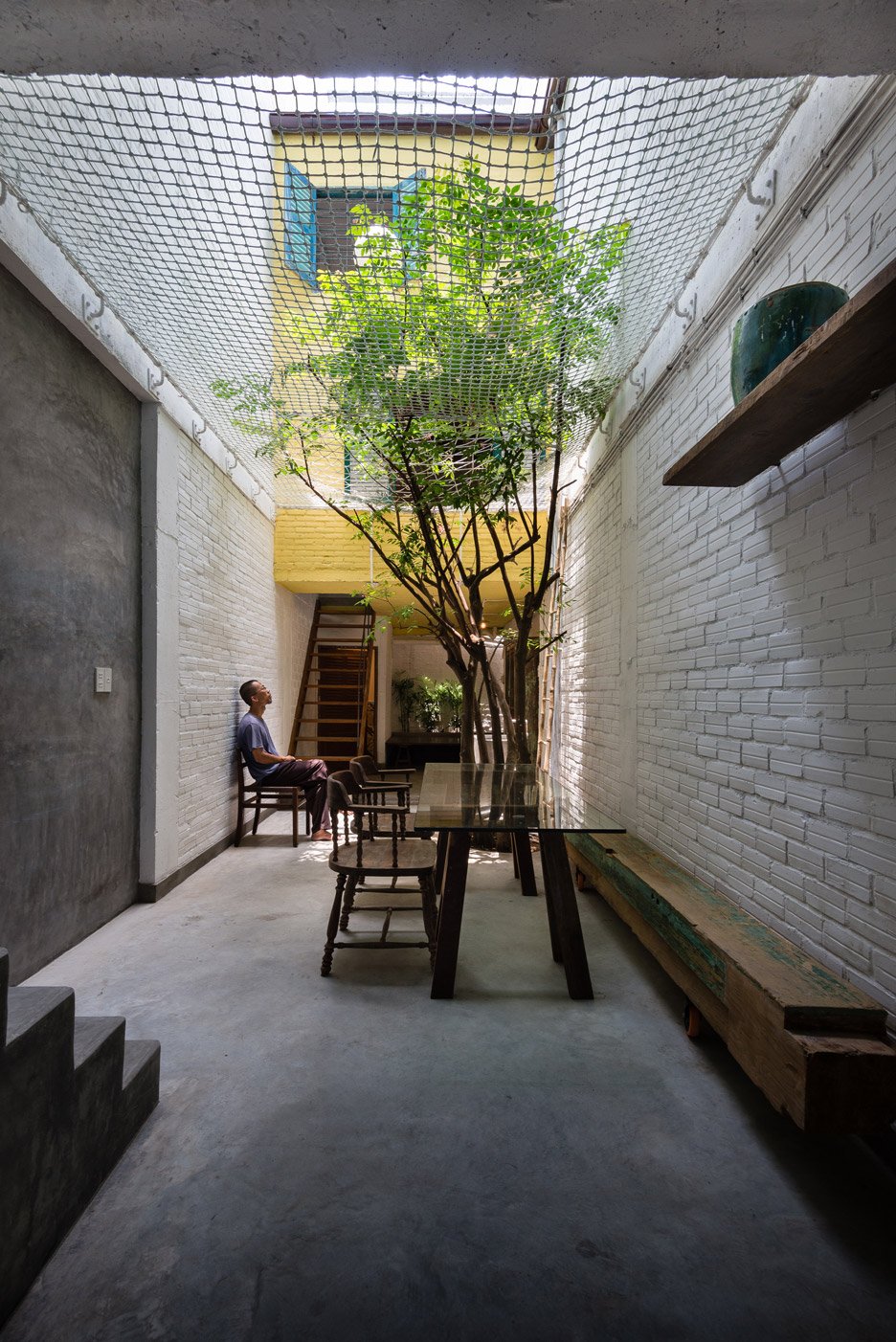 Saigon house by a21 Studio