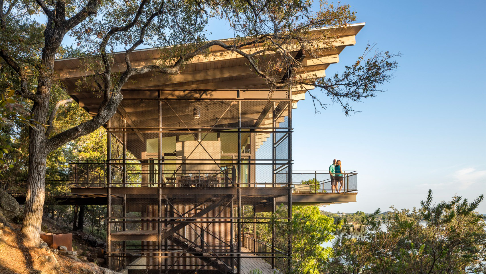 Blue Lake Retreat by Lake Flato