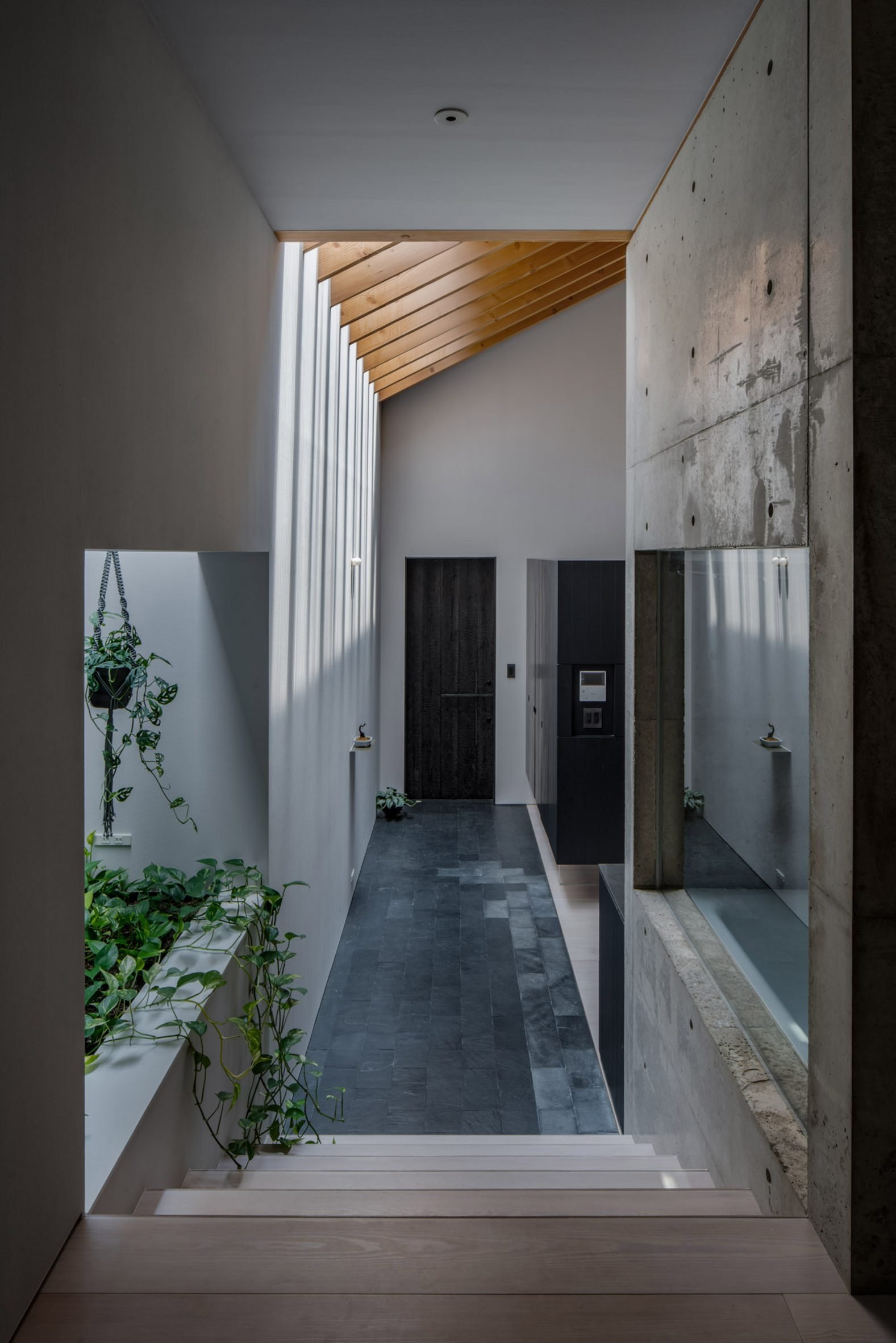 Entryway of Yamaguchicho House in Nagoya, Japan