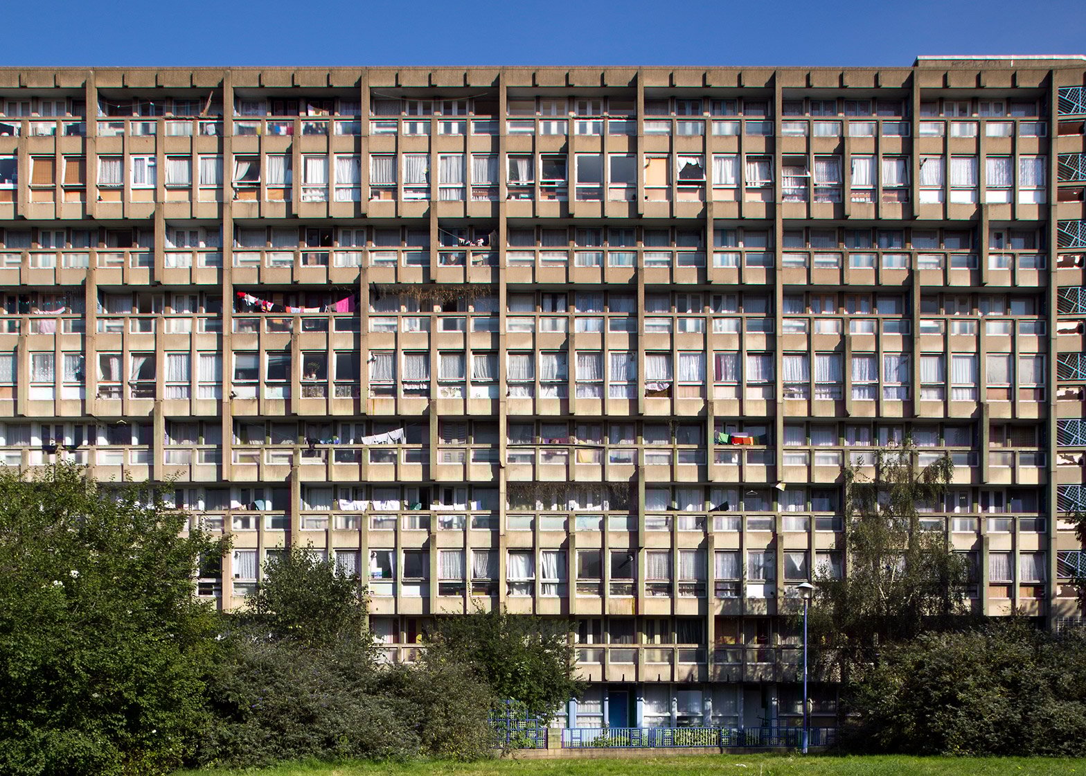 Haworth Tompkins on Robin Hood Gardens