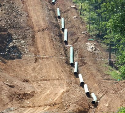 Place Pipes along the Route