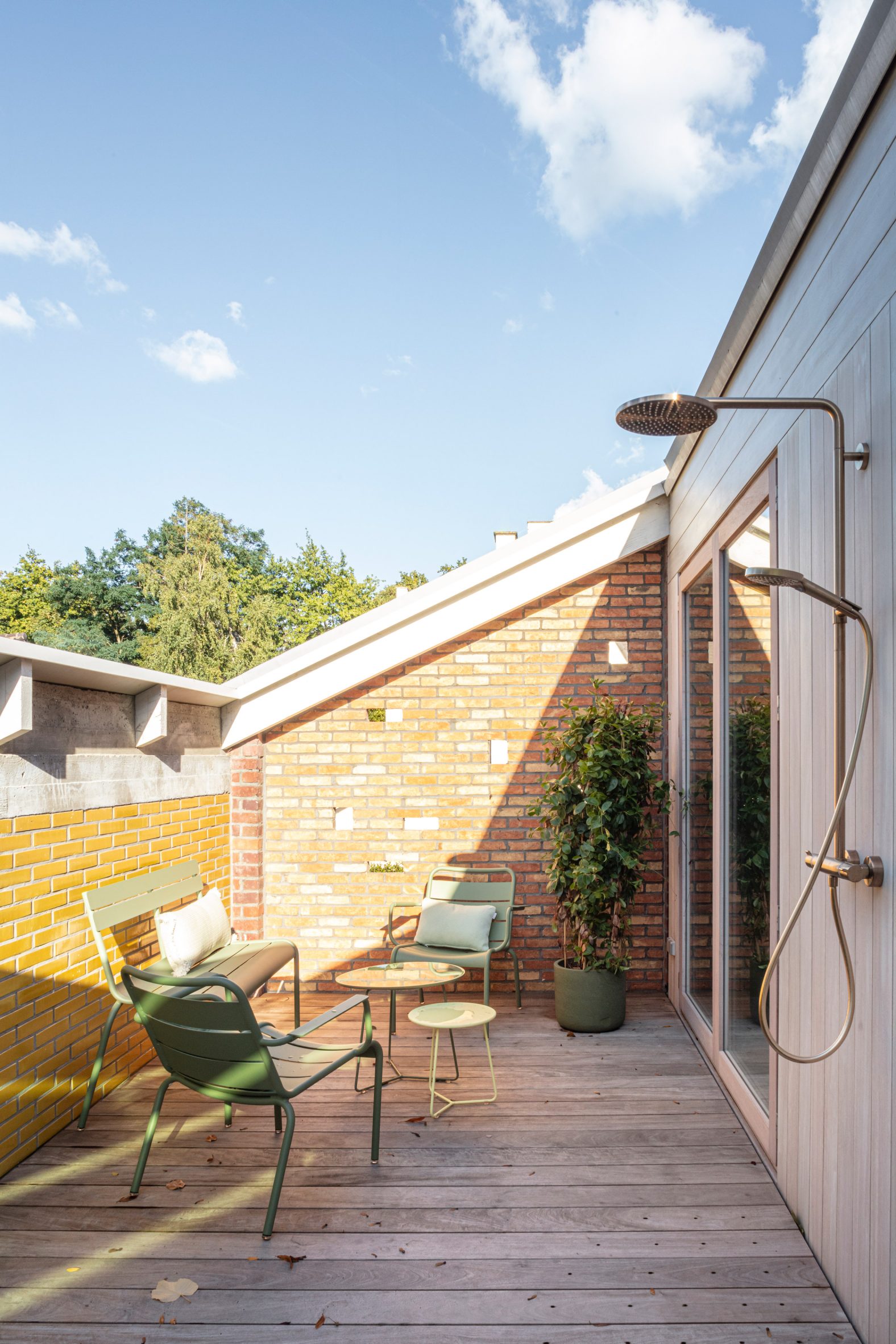 Roof terrace of SL House by Ae-Architecten