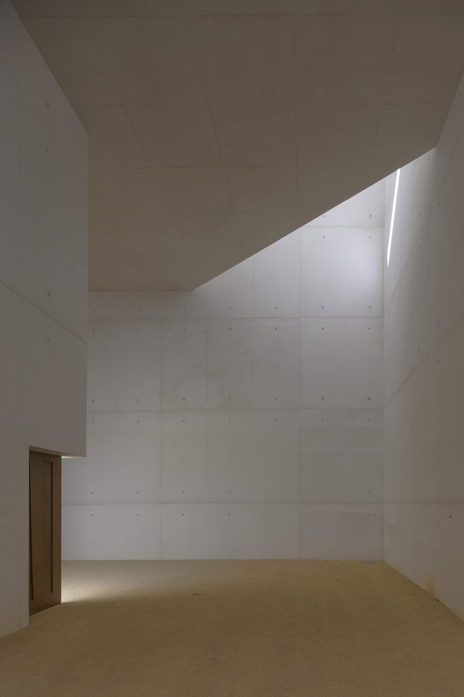 Interior view of monastery annexe by Álvaro Siza