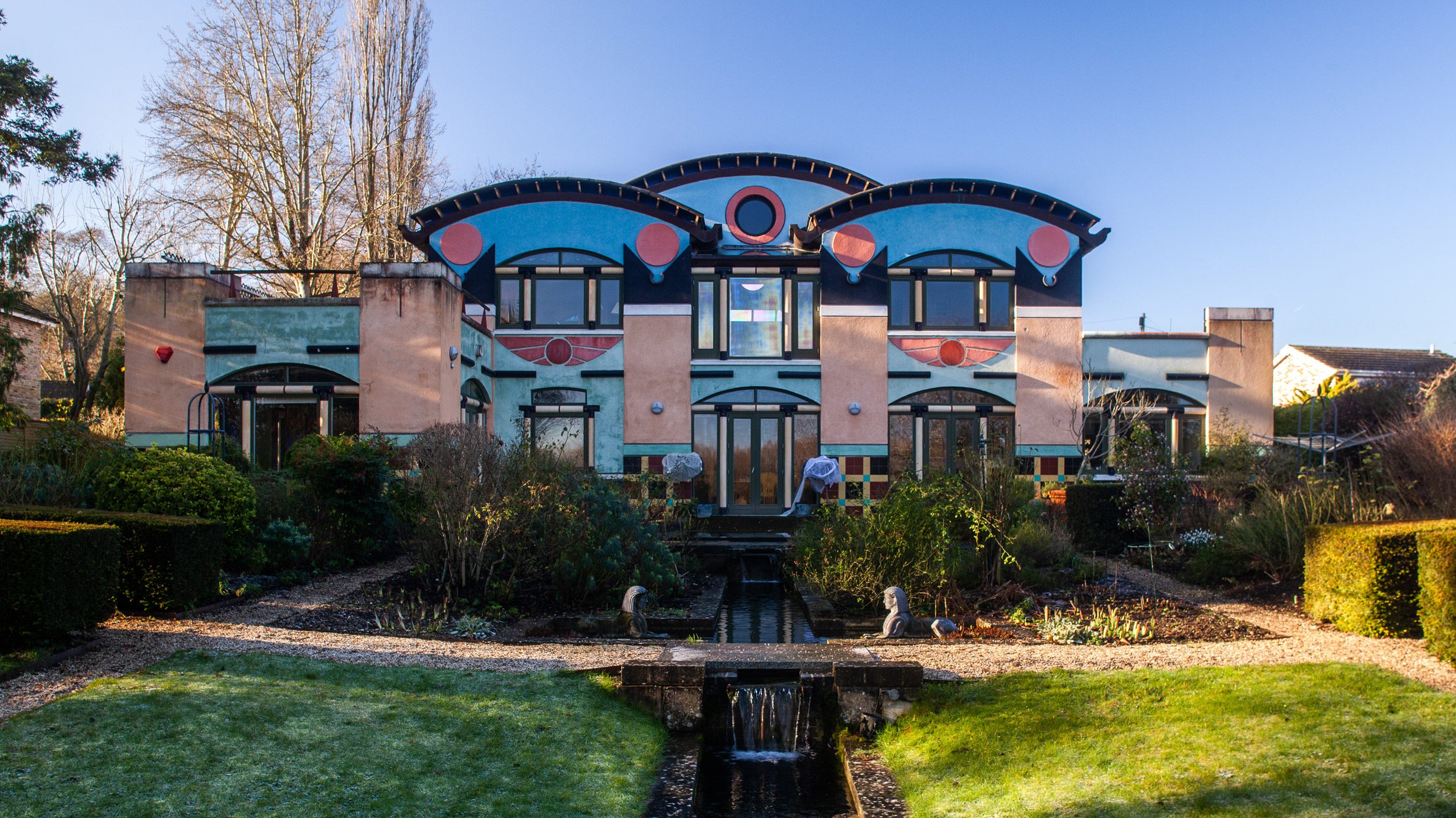 Sphinx Hill House by John Outram Associates