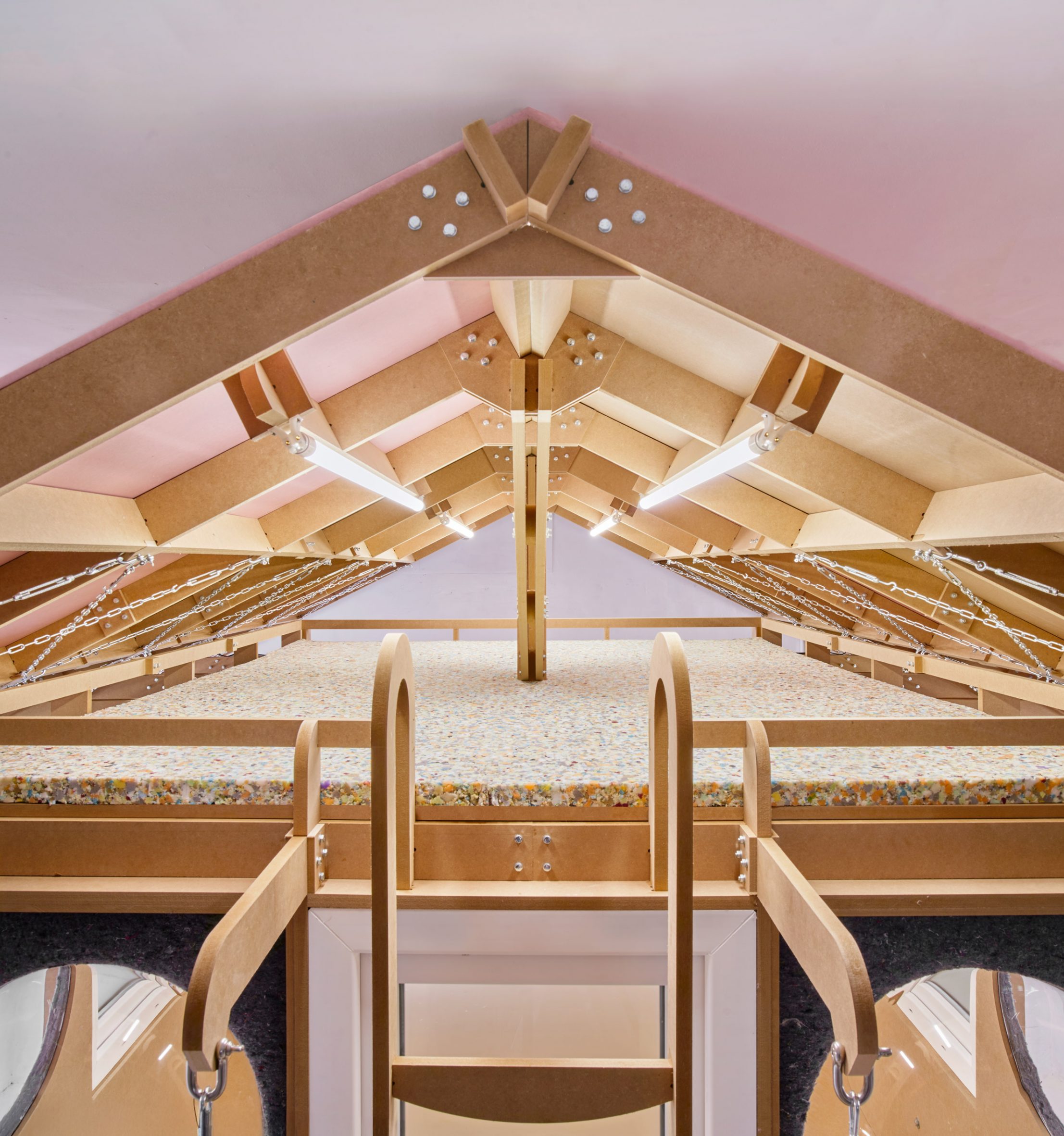 Takk bedroom structure