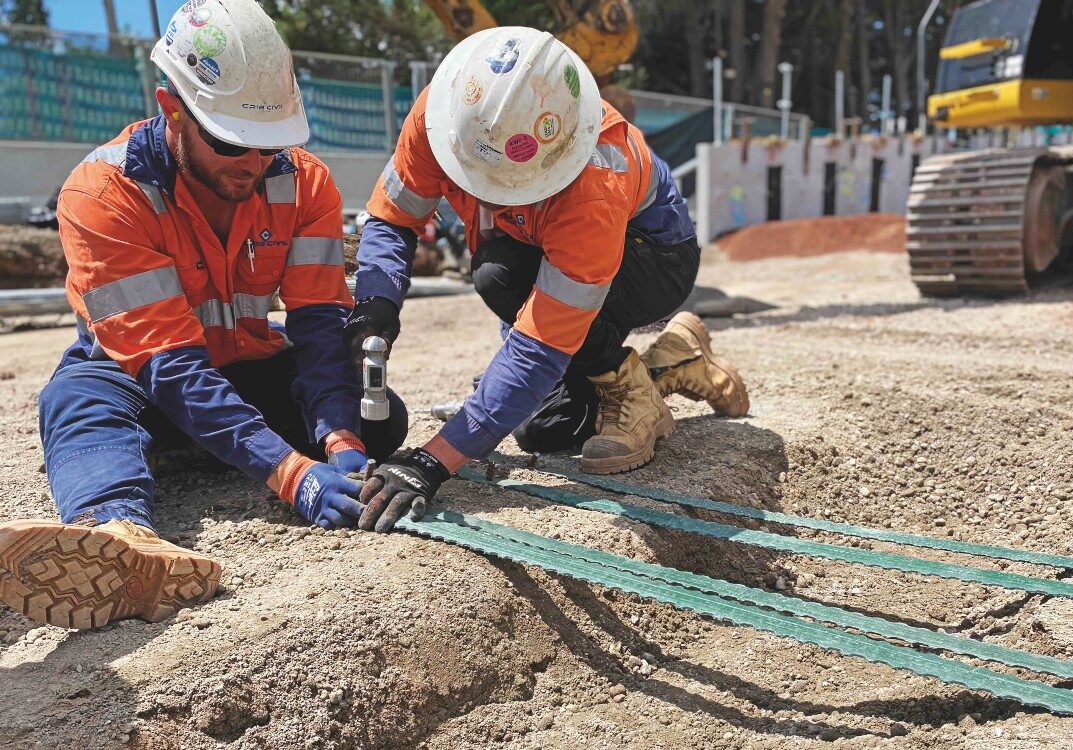 The first use of Geoquest Australia’s EcoStrap HA reinforcements at a project in Victoria, which allowed for the reuse of site won materials as backfill for mechanically stabilised earth walls.