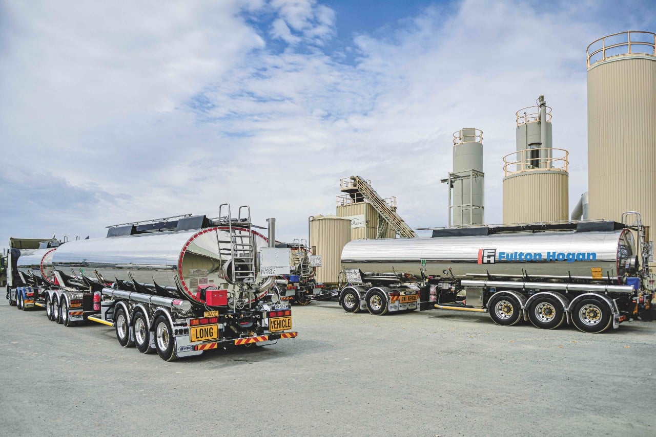 Fulton Hogan’s 25 metre B-Double and 30 metre A-Double bitumen combination. Images: Byford Equipment.
