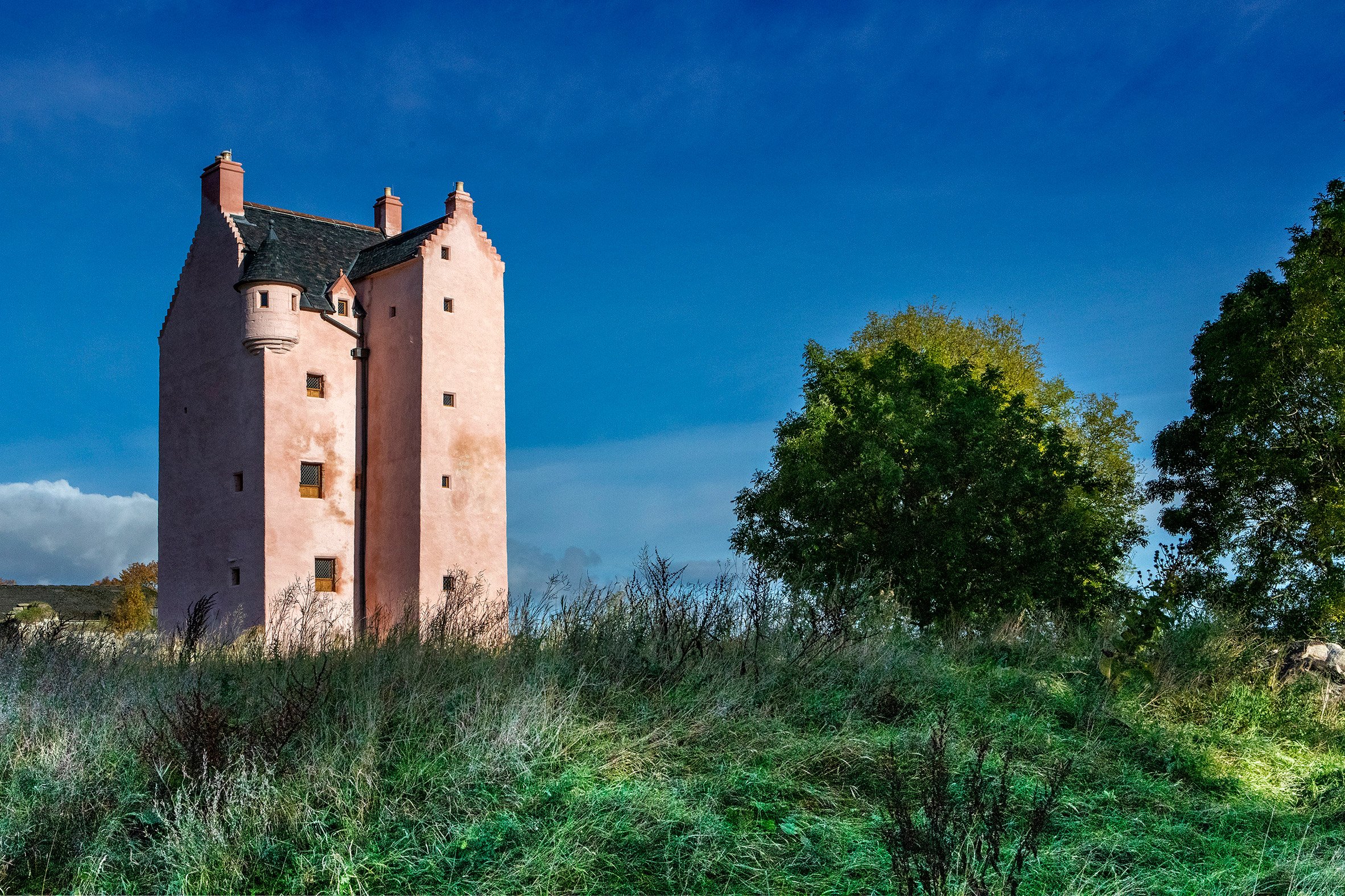 Fairburn Tower restoration in Scotland