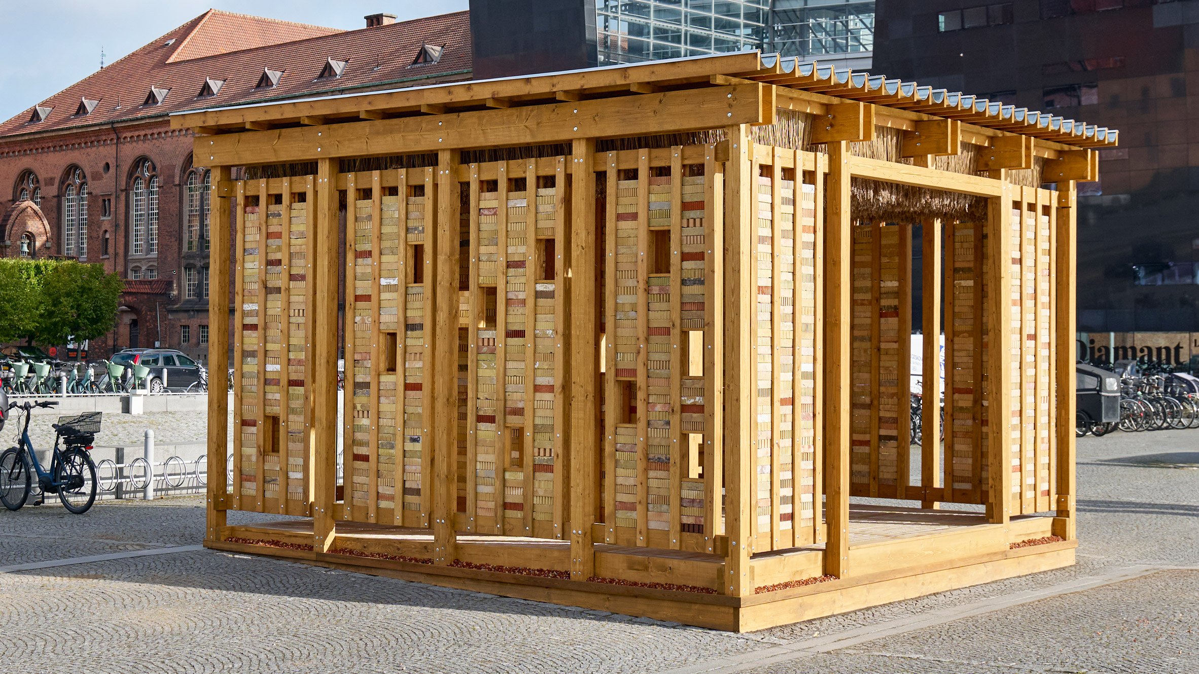 Inside Out, Downside Up pavilion by Slaatto Morsbøl