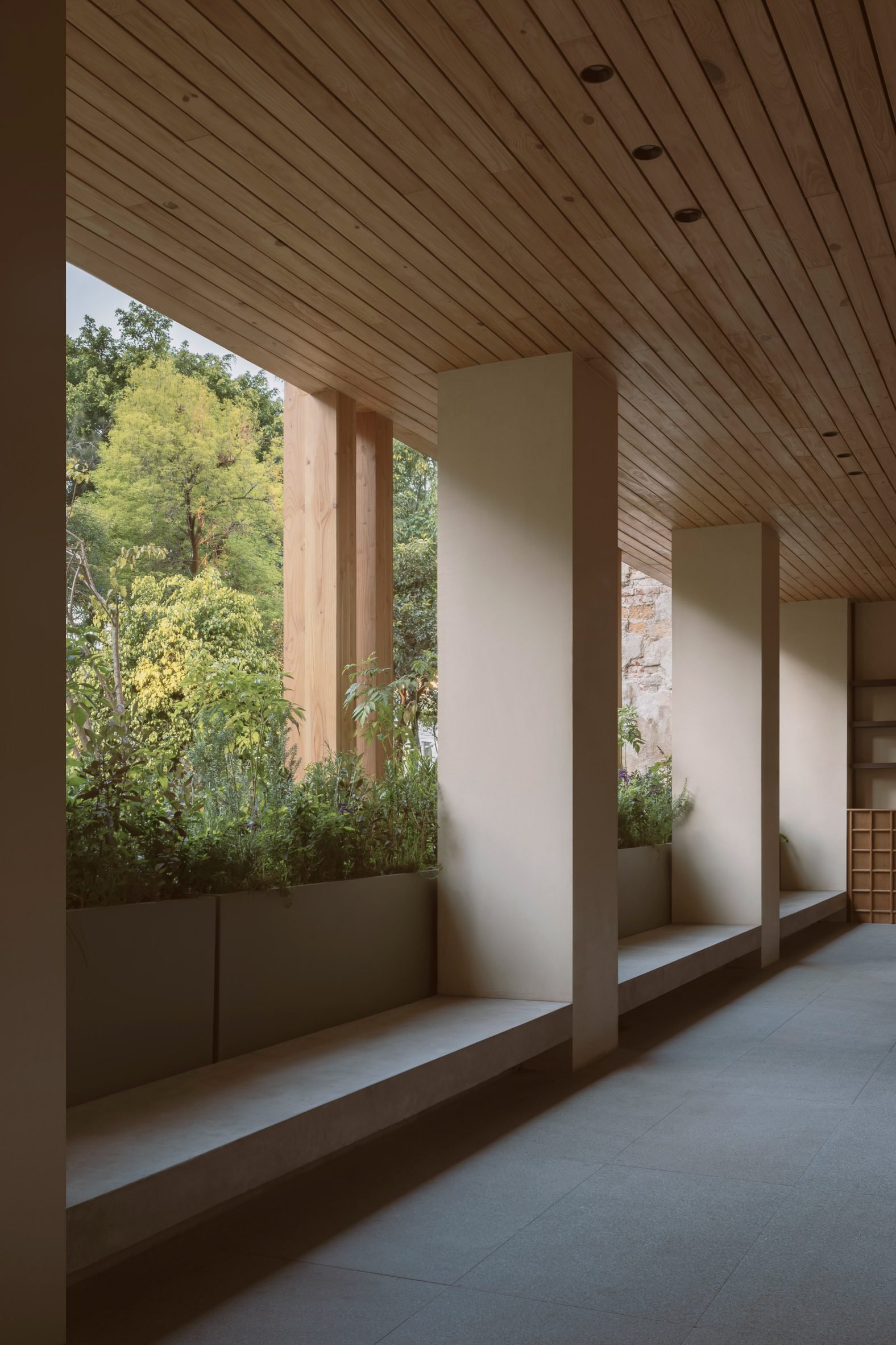 CRB Arquitectos-designed building