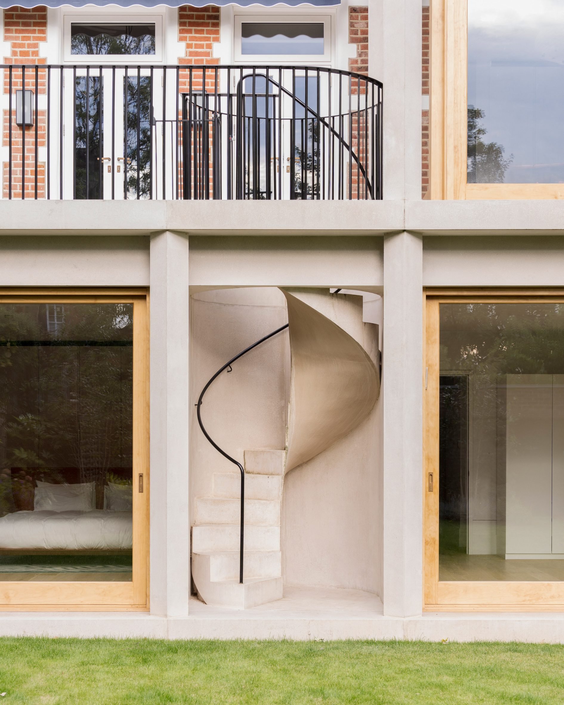 Extension at Hampstead home by Pinzauer