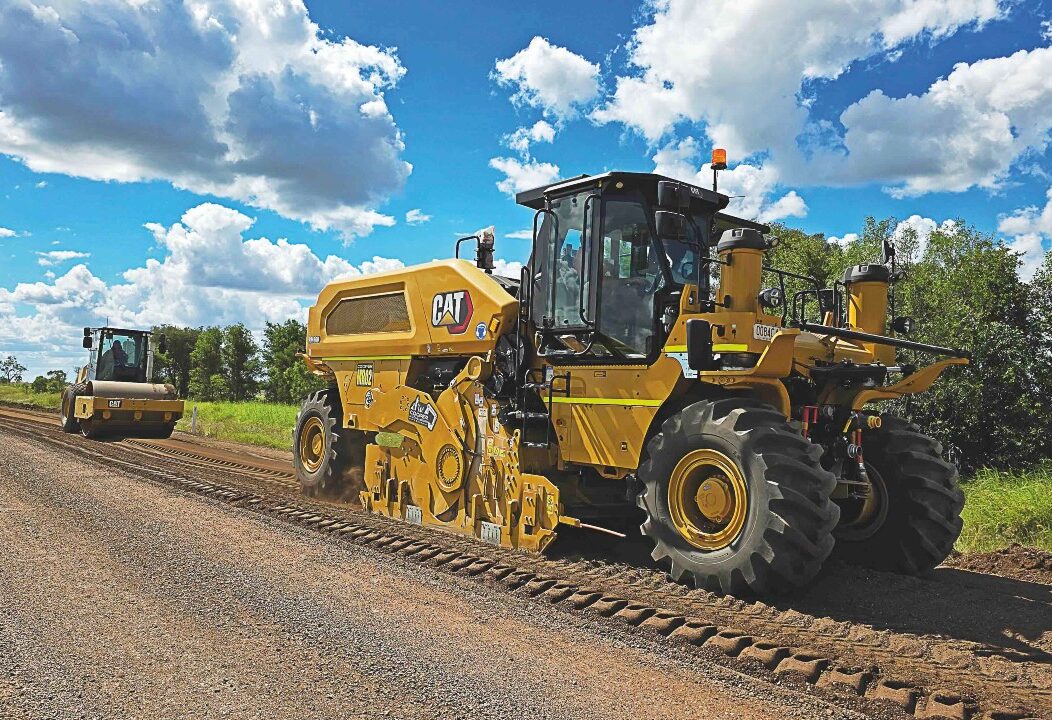 The RM800 represents Caterpillar’s largest ever soil stabiliser. Images: Caterpillar.