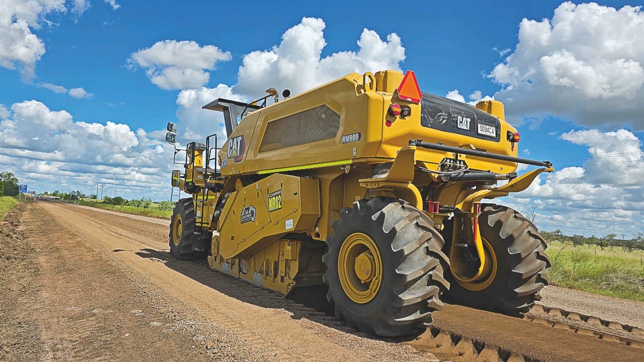 With the RM800, contractors can compete for and complete major infrastructure works.